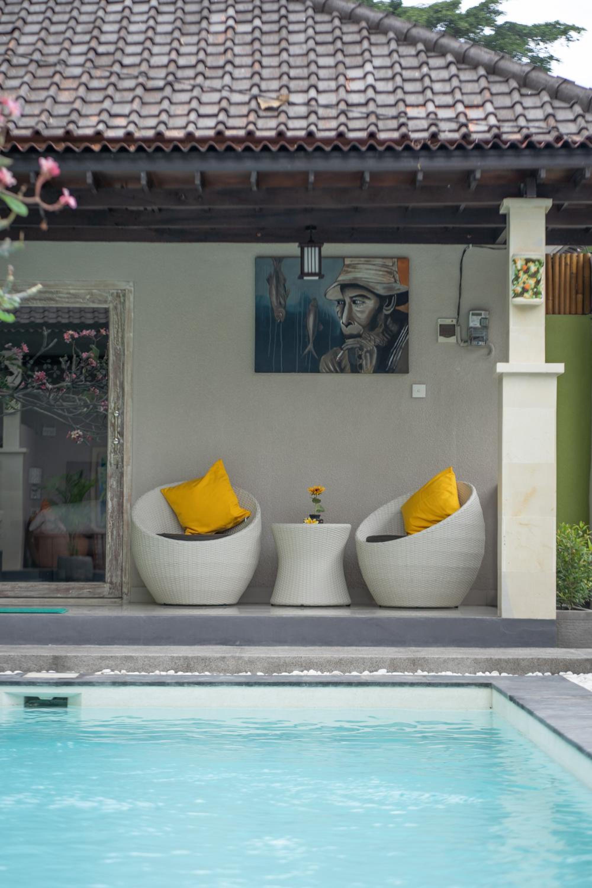 Segar Six-Bedroom Villa with Private Pool - Photo 17