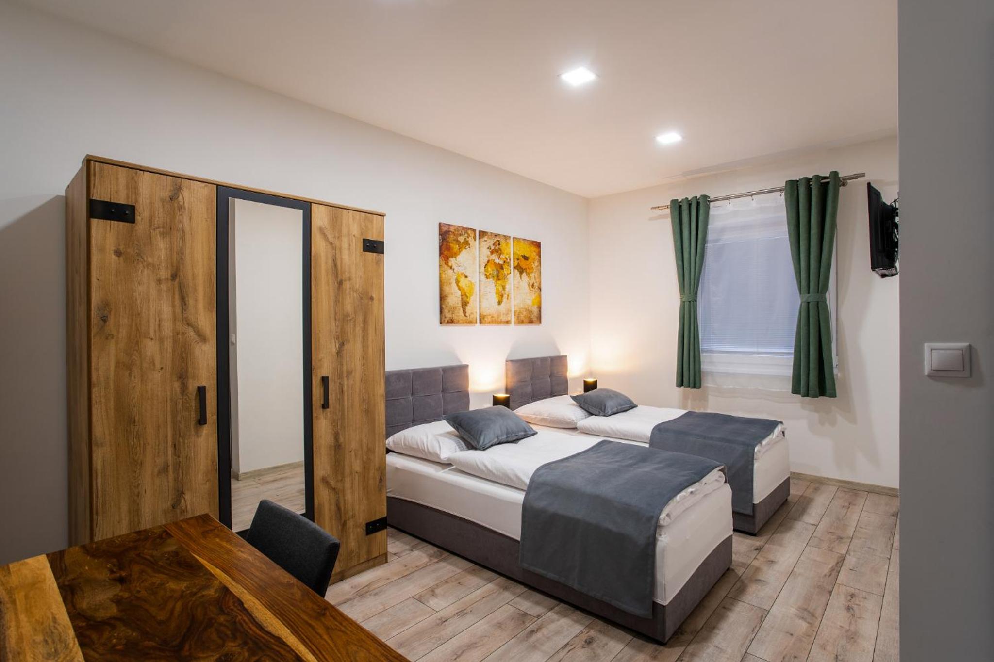 Double or Twin Room - Photo 1