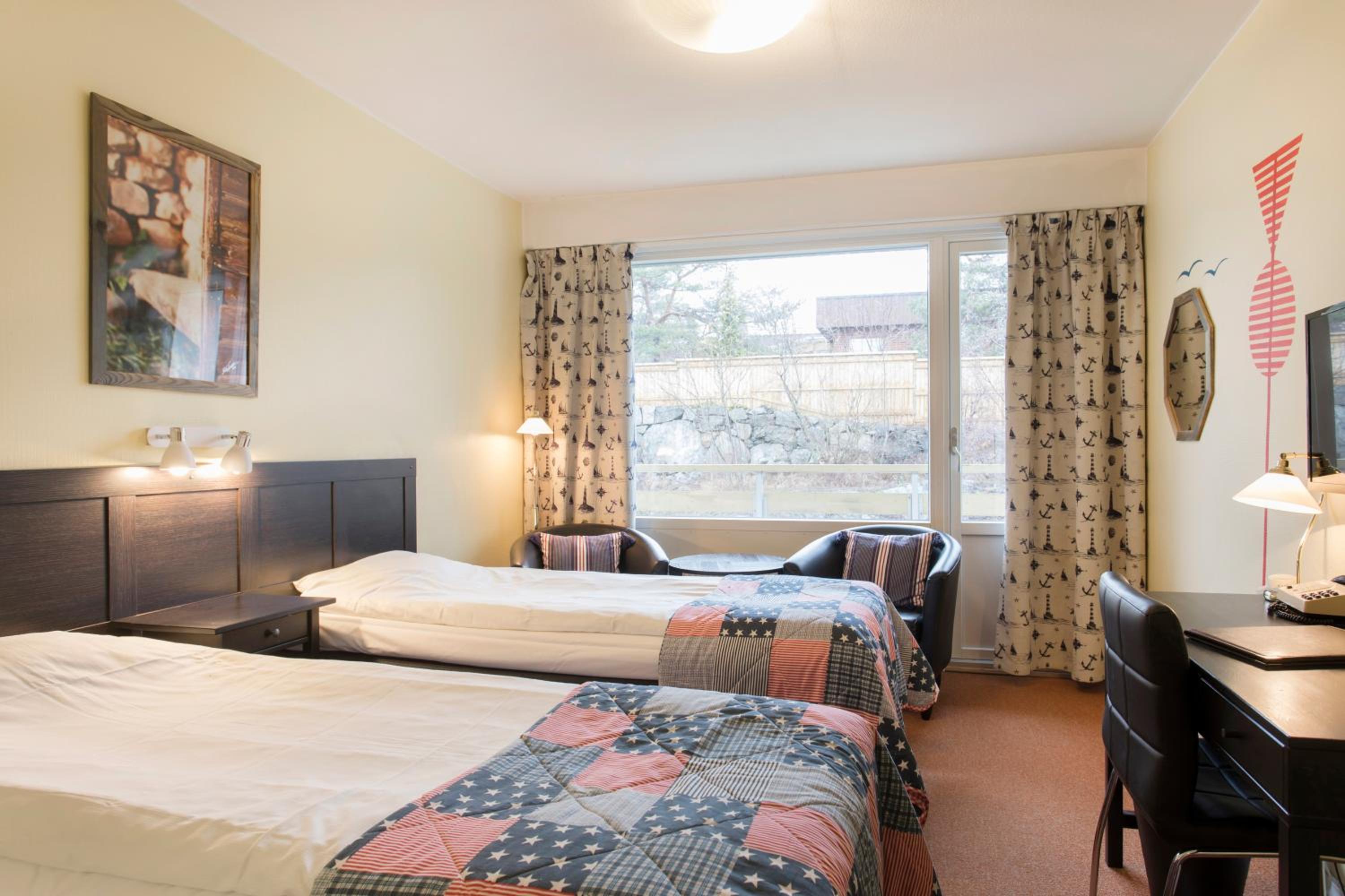 Twin Room with Nature View Balcony - Photo 3