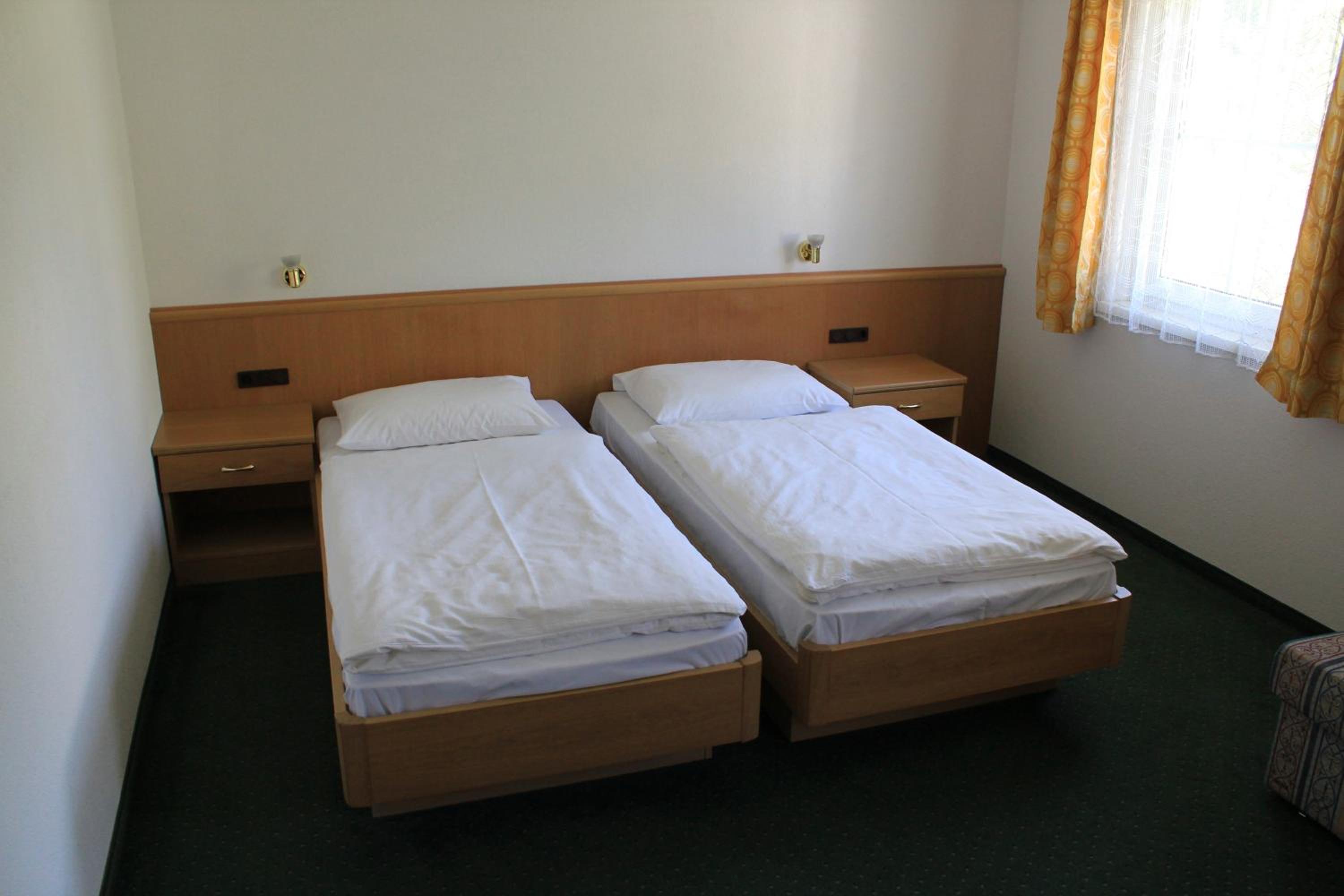 Double or Twin Room - Photo 1