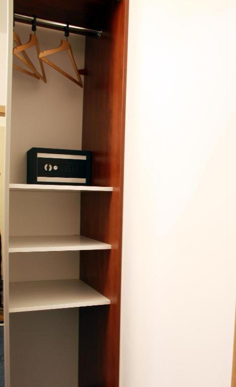 Deluxe Twin Room - Photo 3