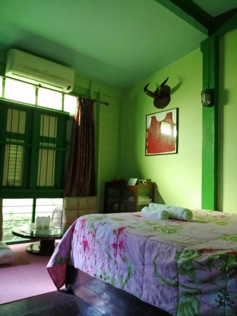 Single Room photo 3