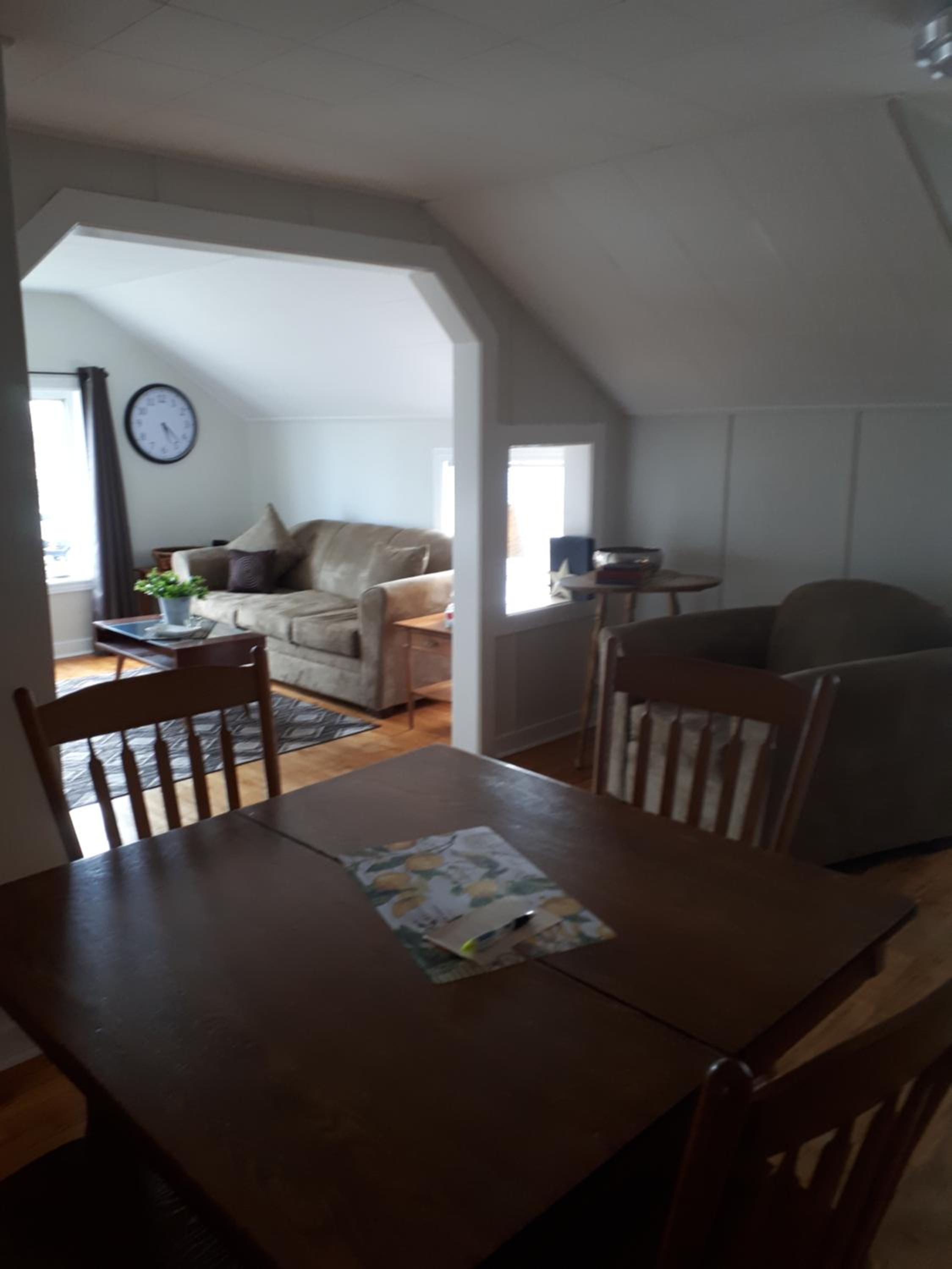 Two-Bedroom Apartment - Photo 3