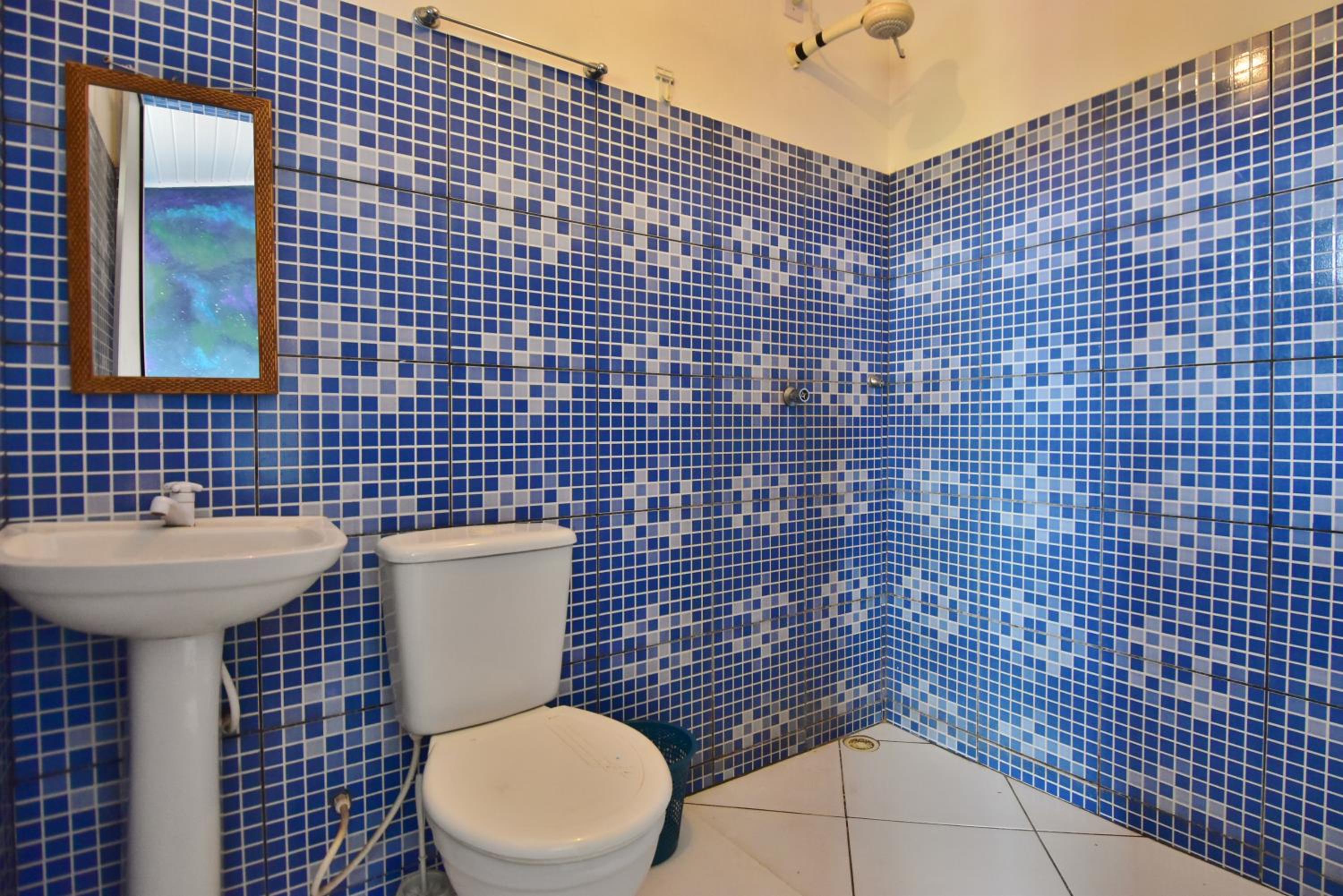 Suite - Photo 2