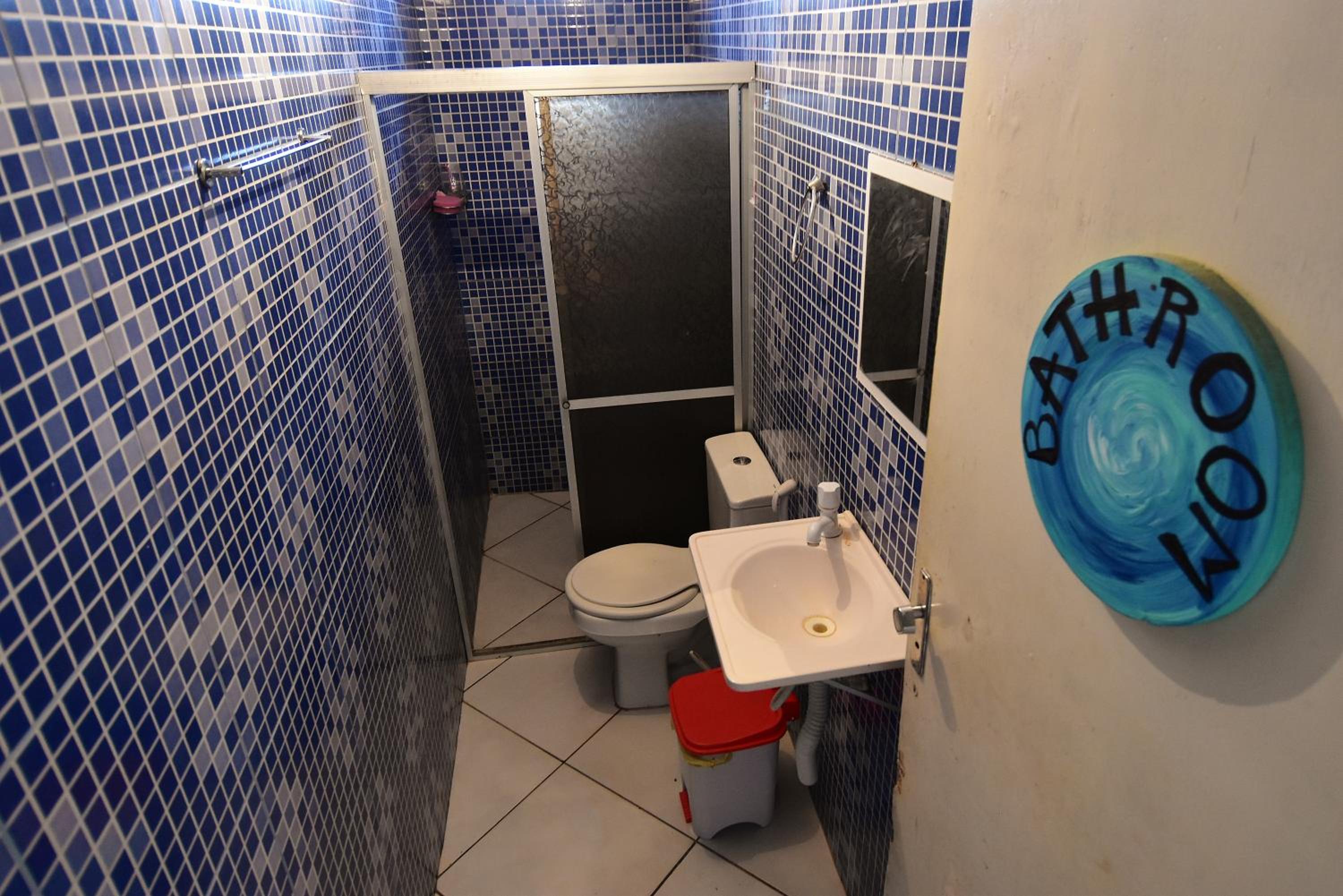 Single Room with Shared Bathroom photo 2