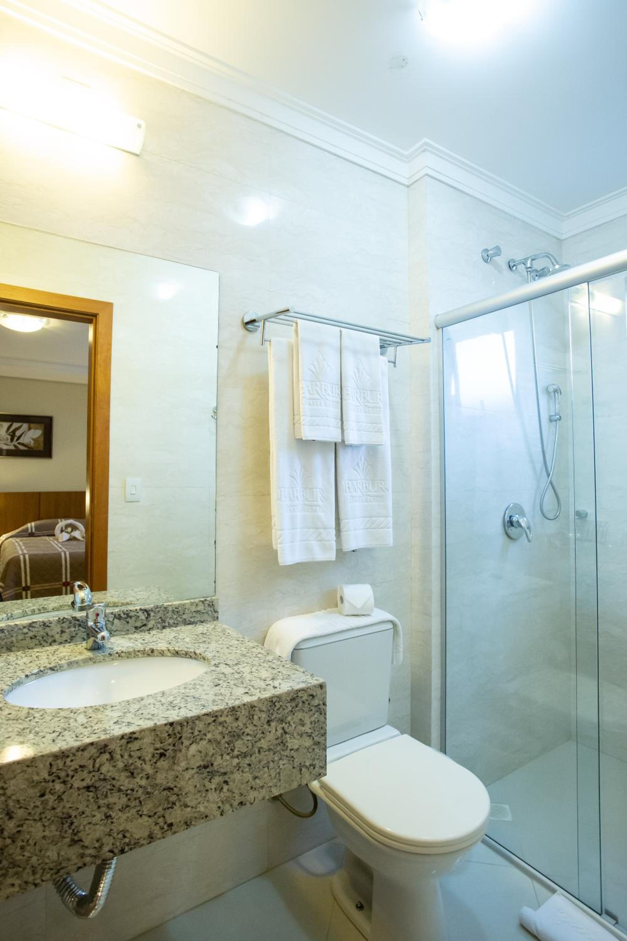 Deluxe Triple Room photo 3