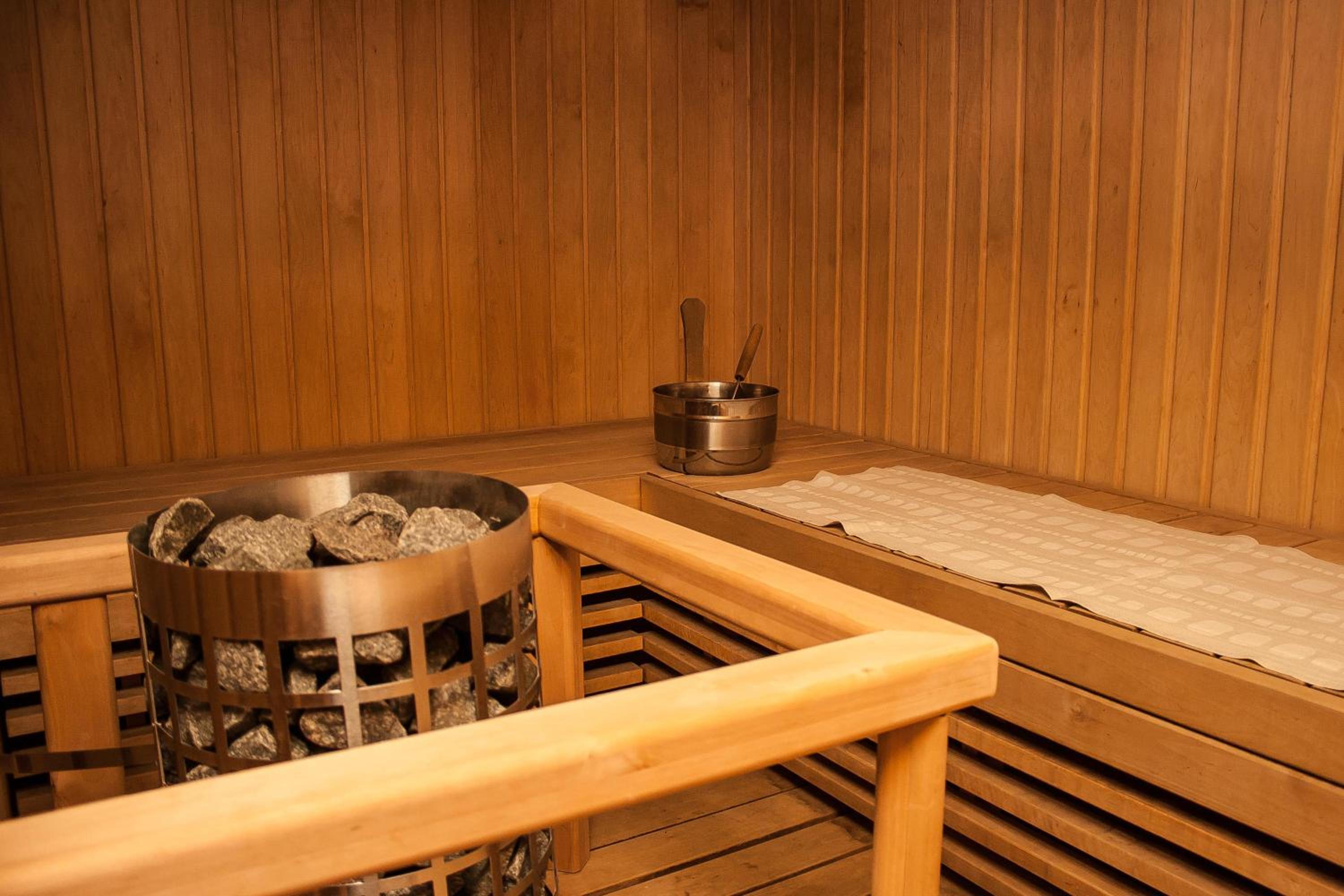 Apartment with Sauna - Photo 20