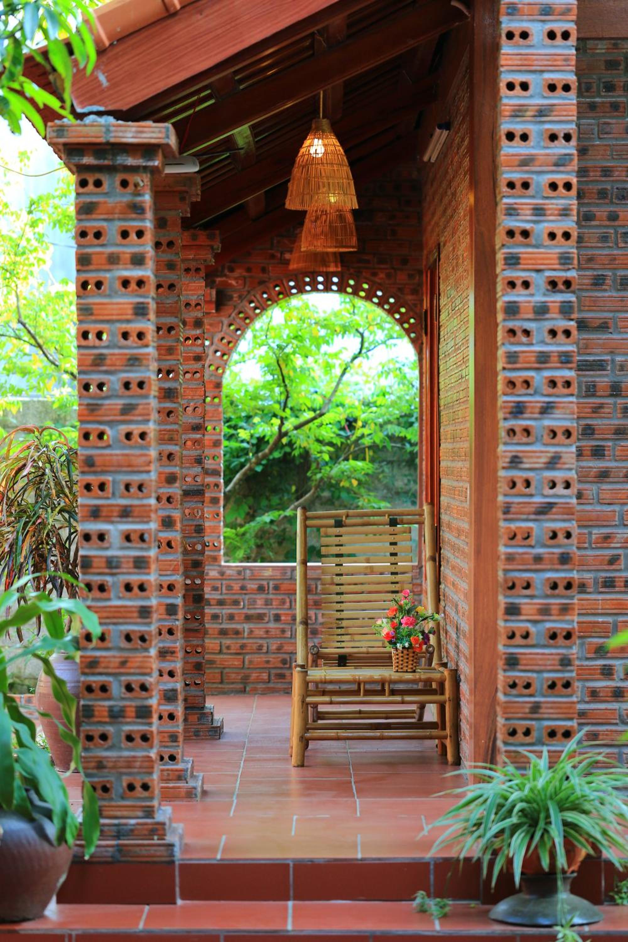 Family Bungalow - Photo 5