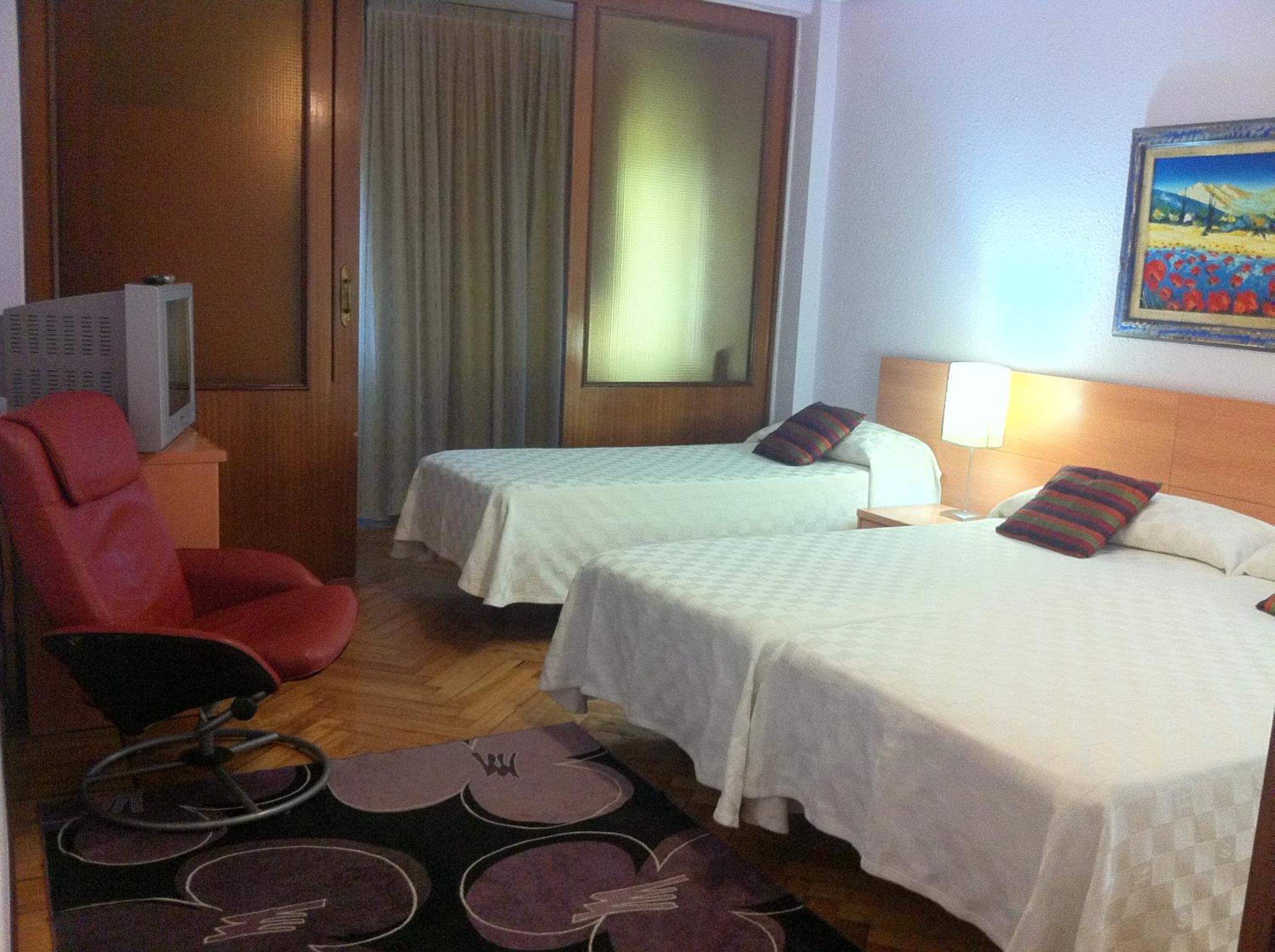 Triple Room - Photo 1