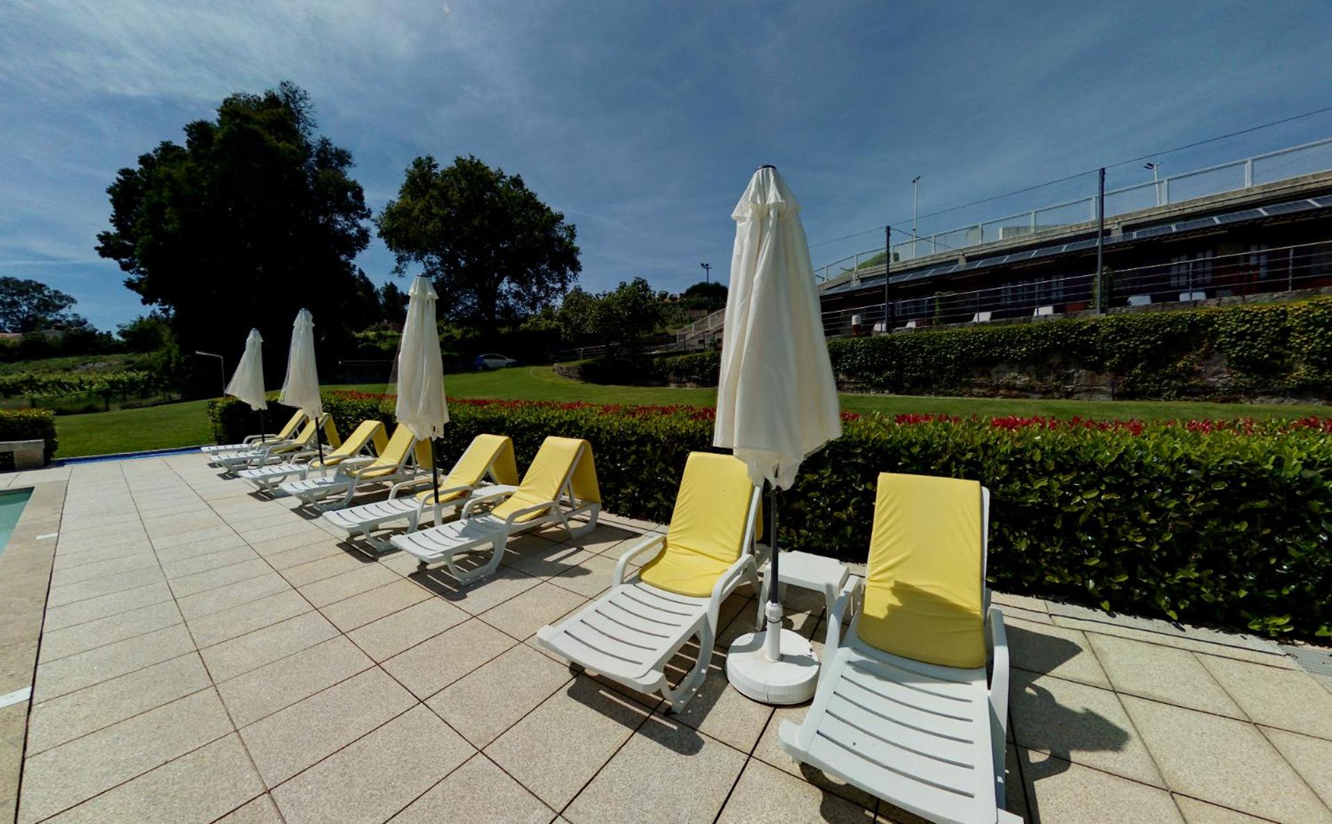 Suite - Photo 3