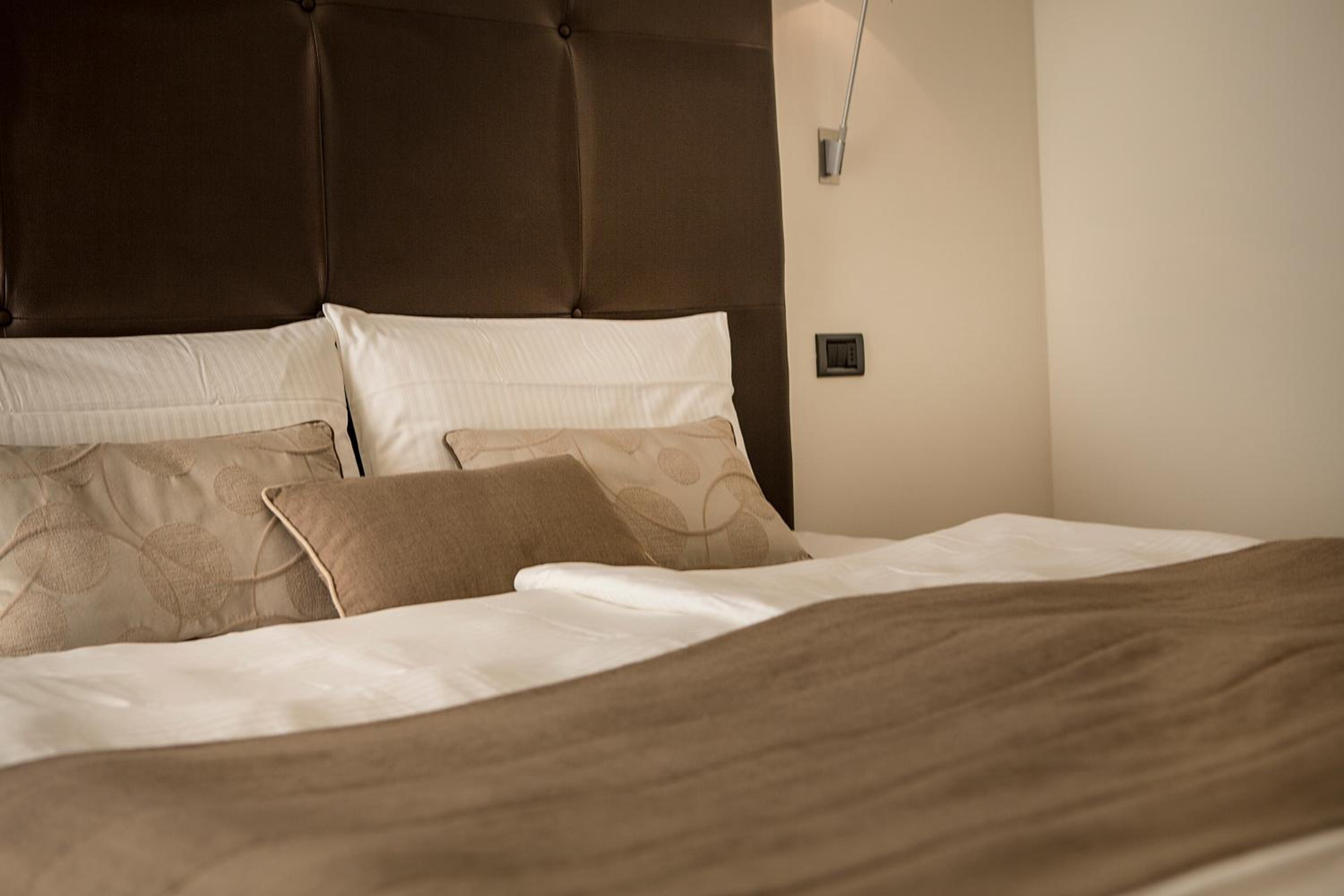 Double Room with Lake View photo 1