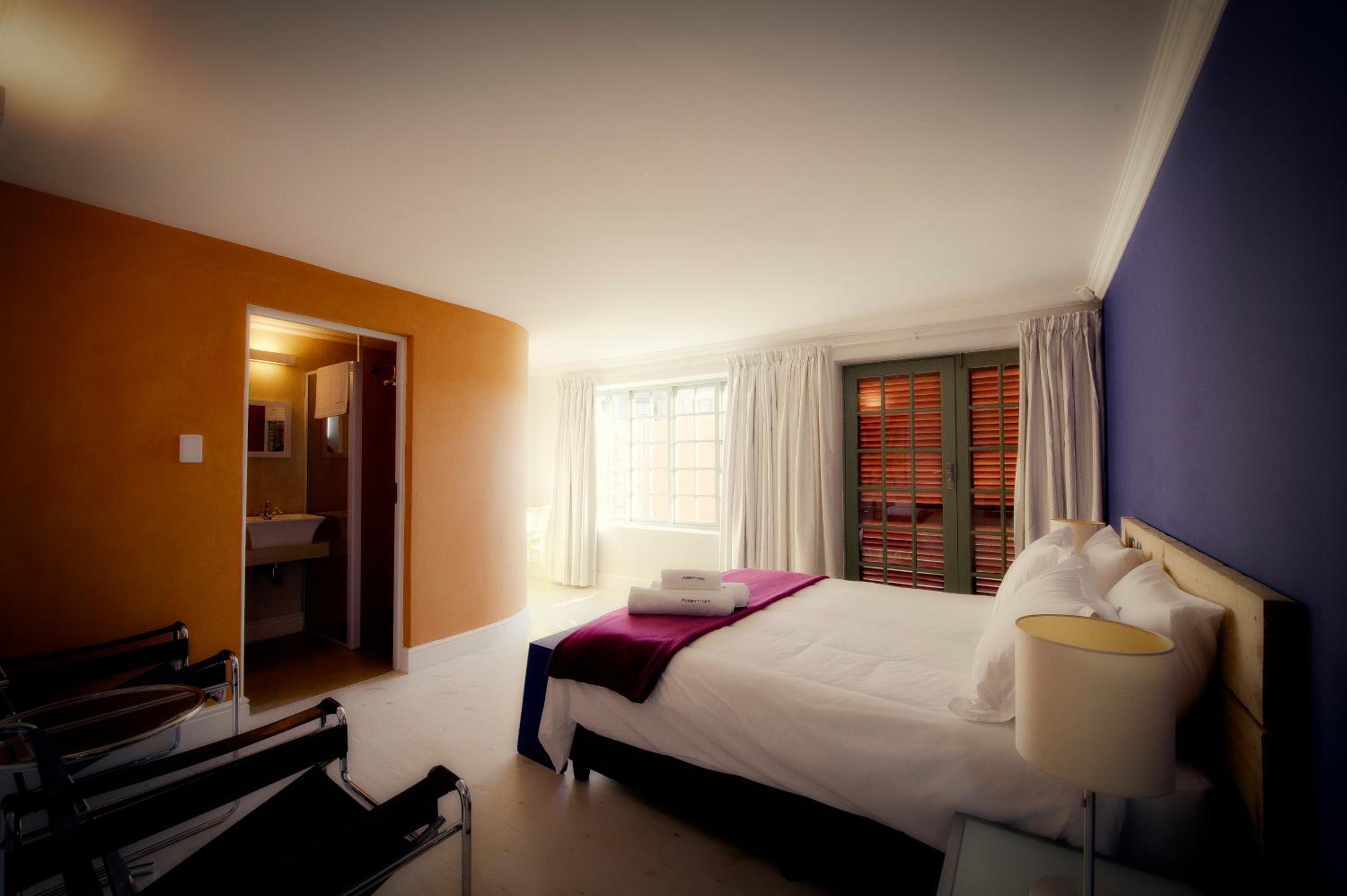 Queen Room - Ground Floor photo 1