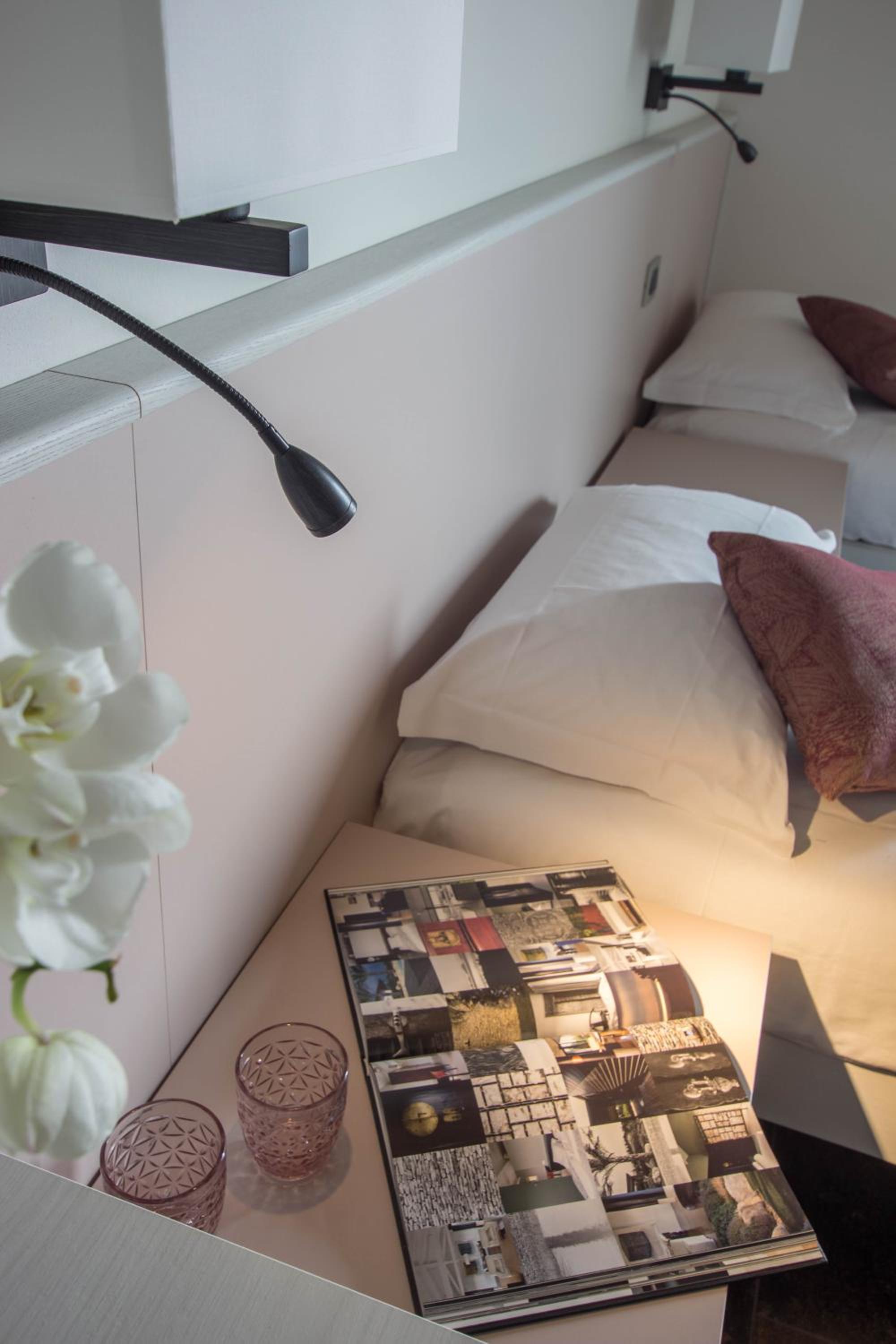 Double or Twin Room photo 3