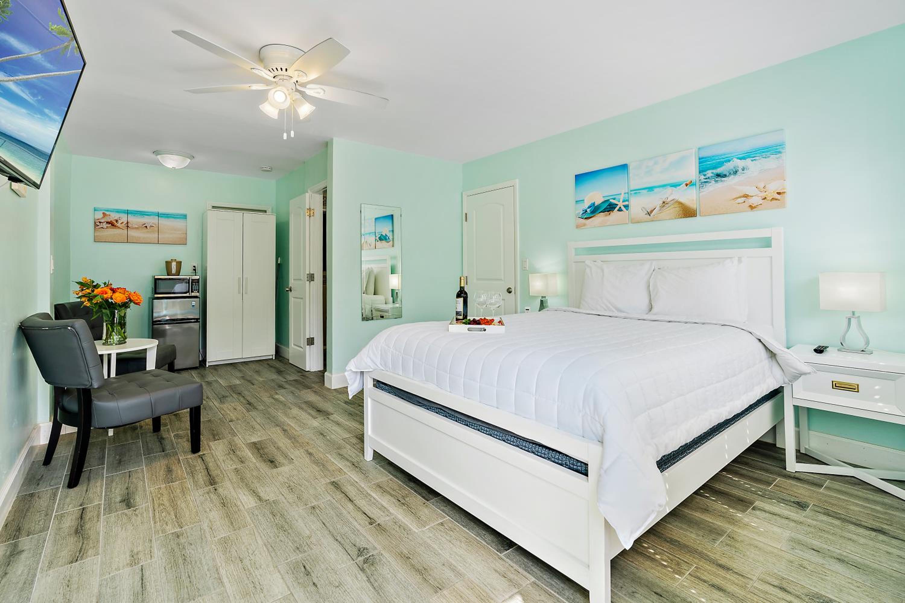 Standard Room - Photo 1