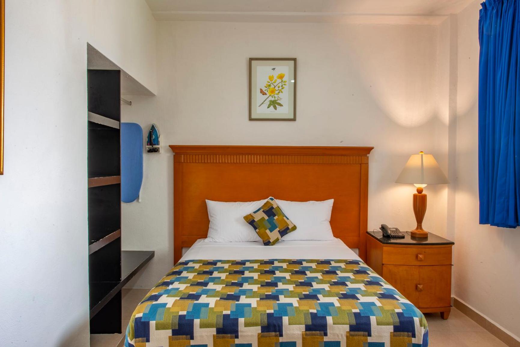 Double Room - Photo 7