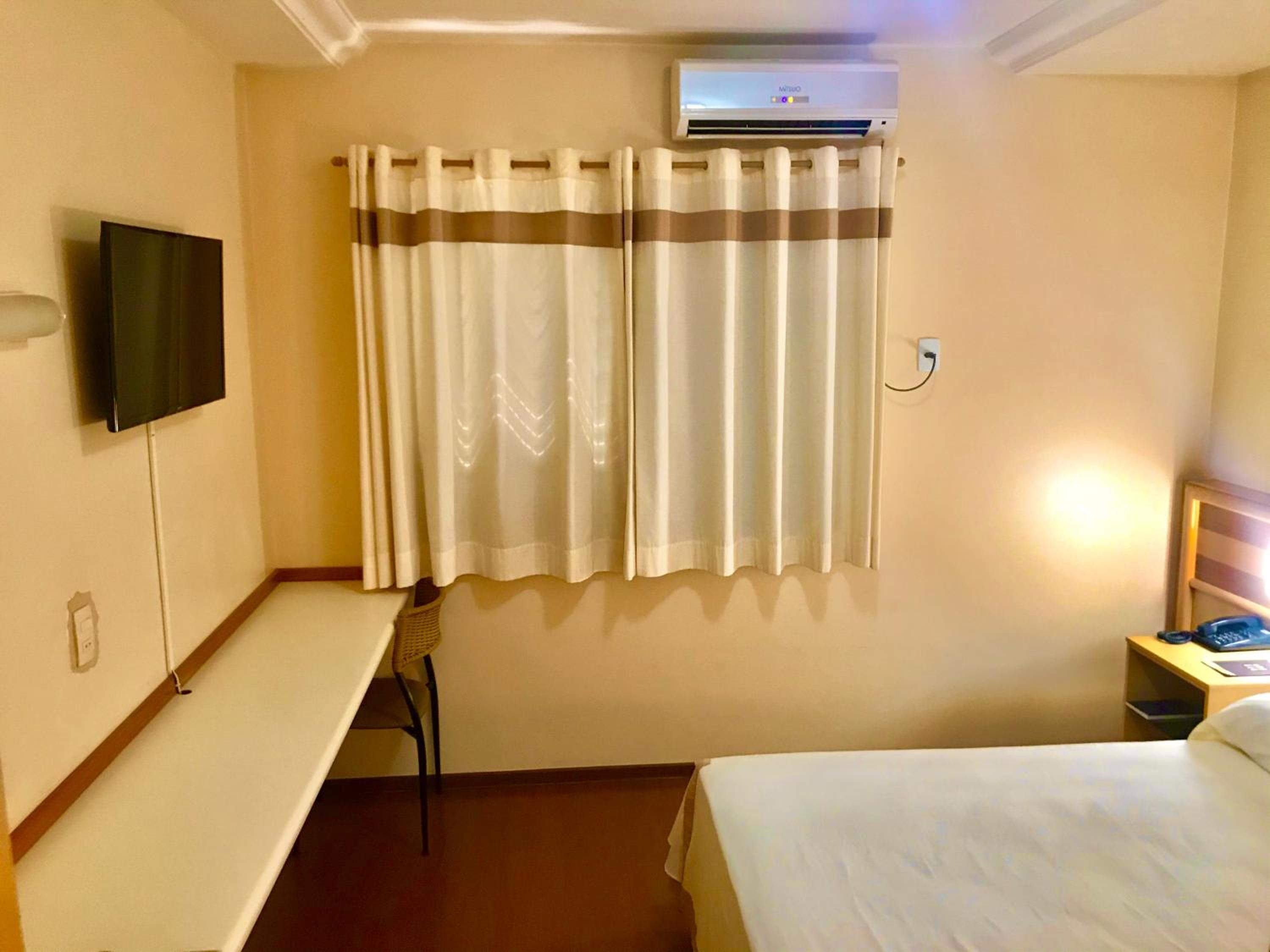 Deluxe Queen Room photo 1