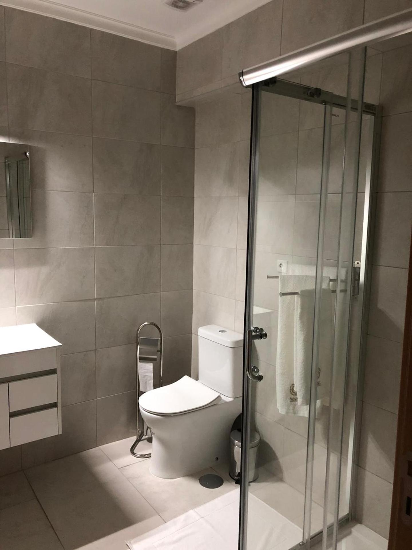 Deluxe Double or Twin Room with Balcony - Photo 2