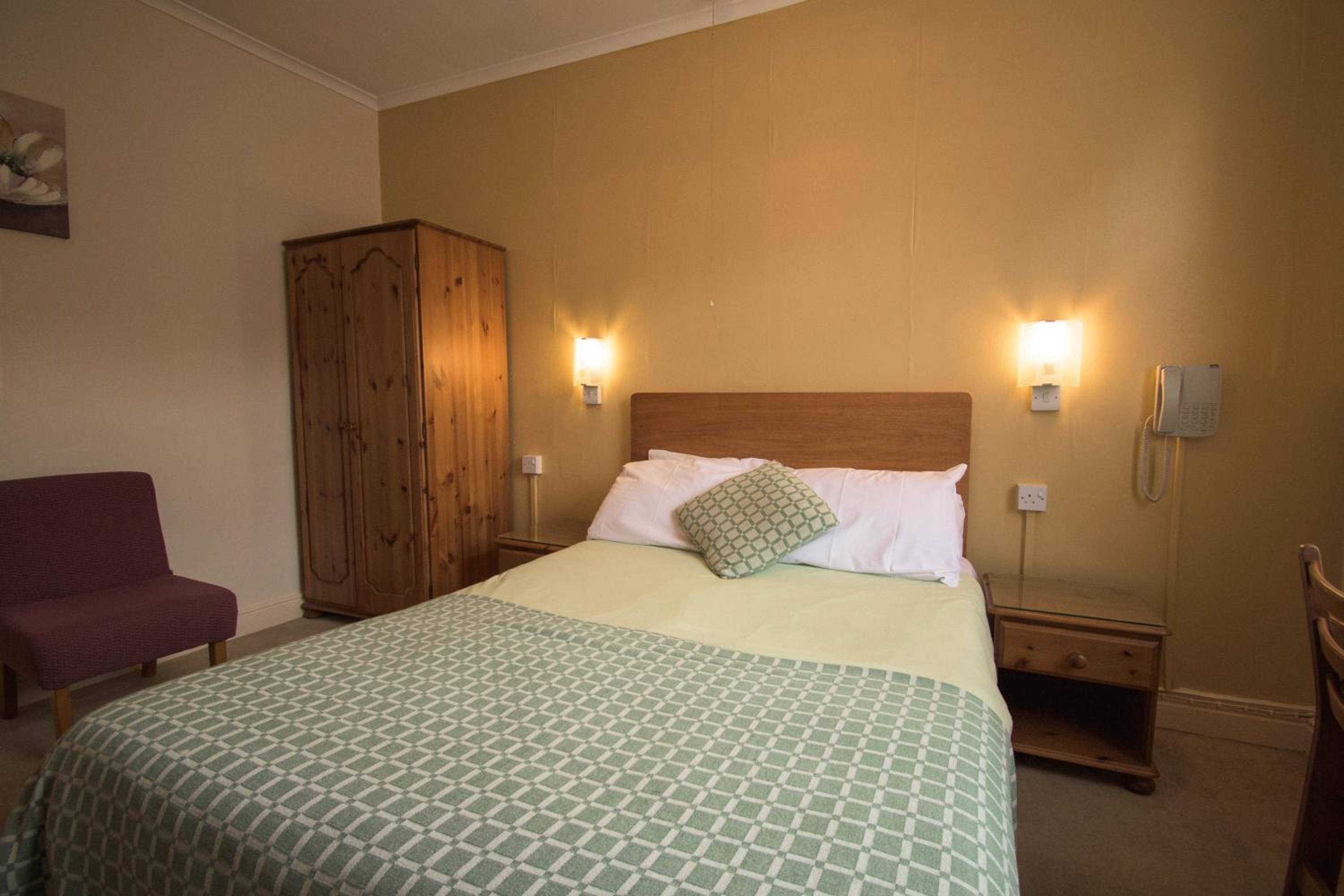 Double Room - Photo 2