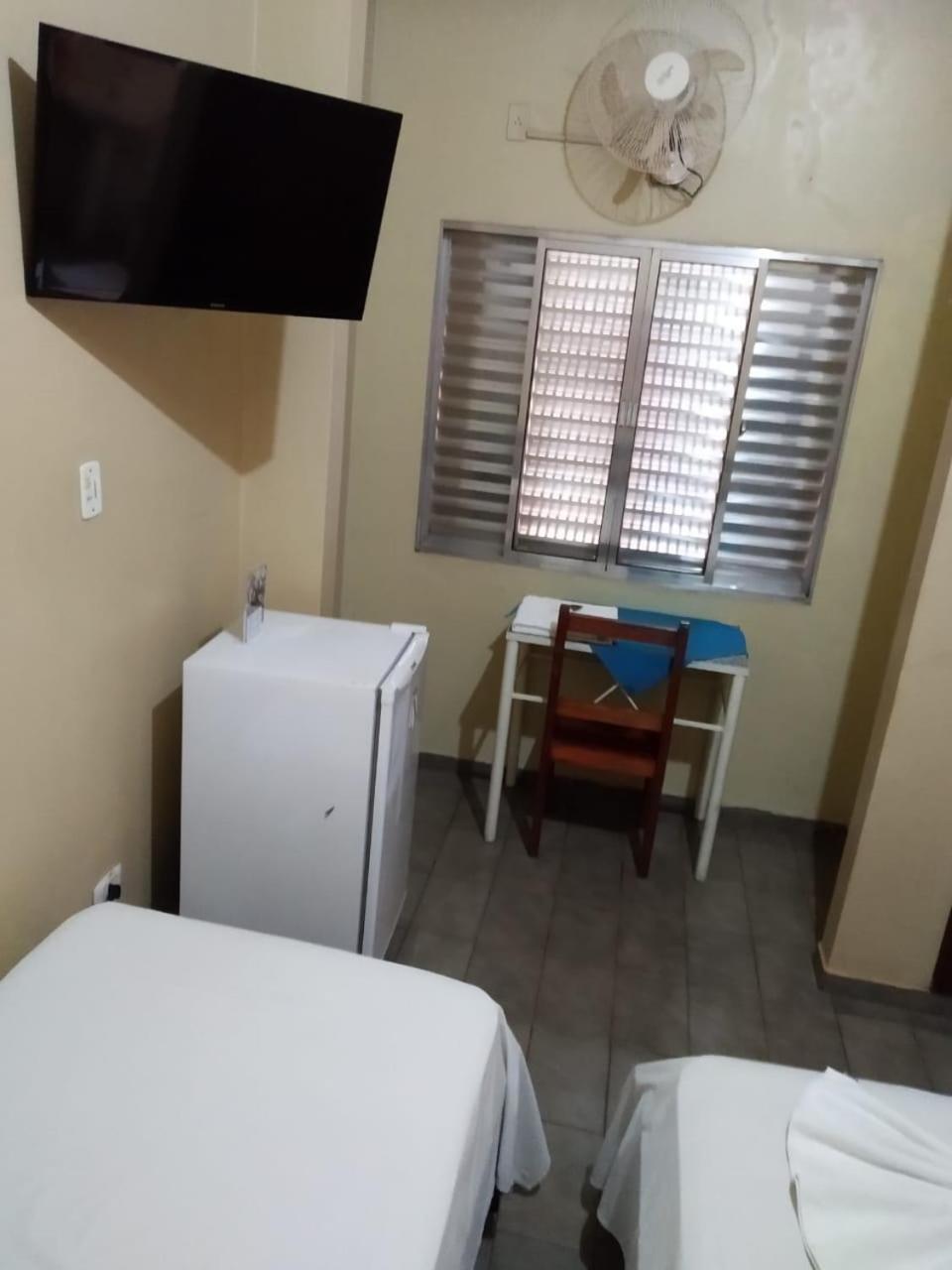 Standard Twin Room photo 2