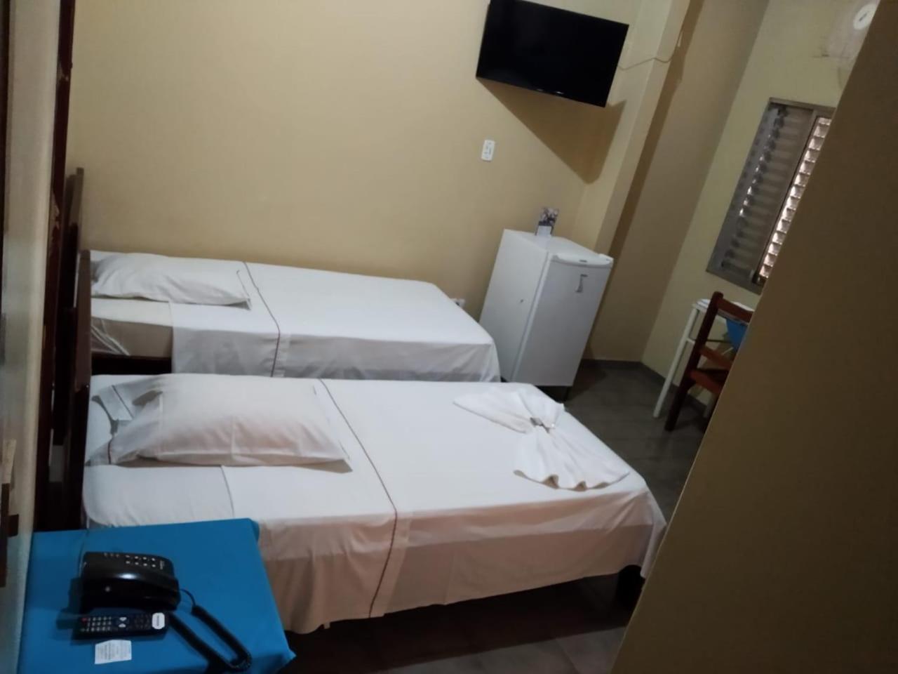 Standard Twin Room photo 3