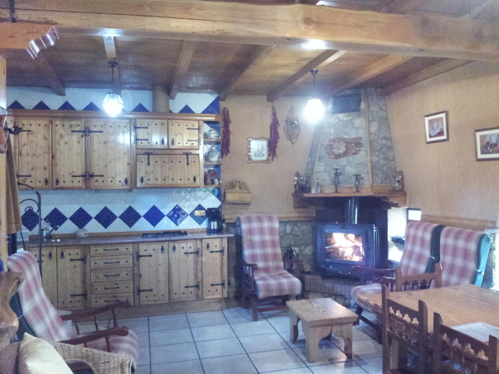 Four-Bedroom House photo 2