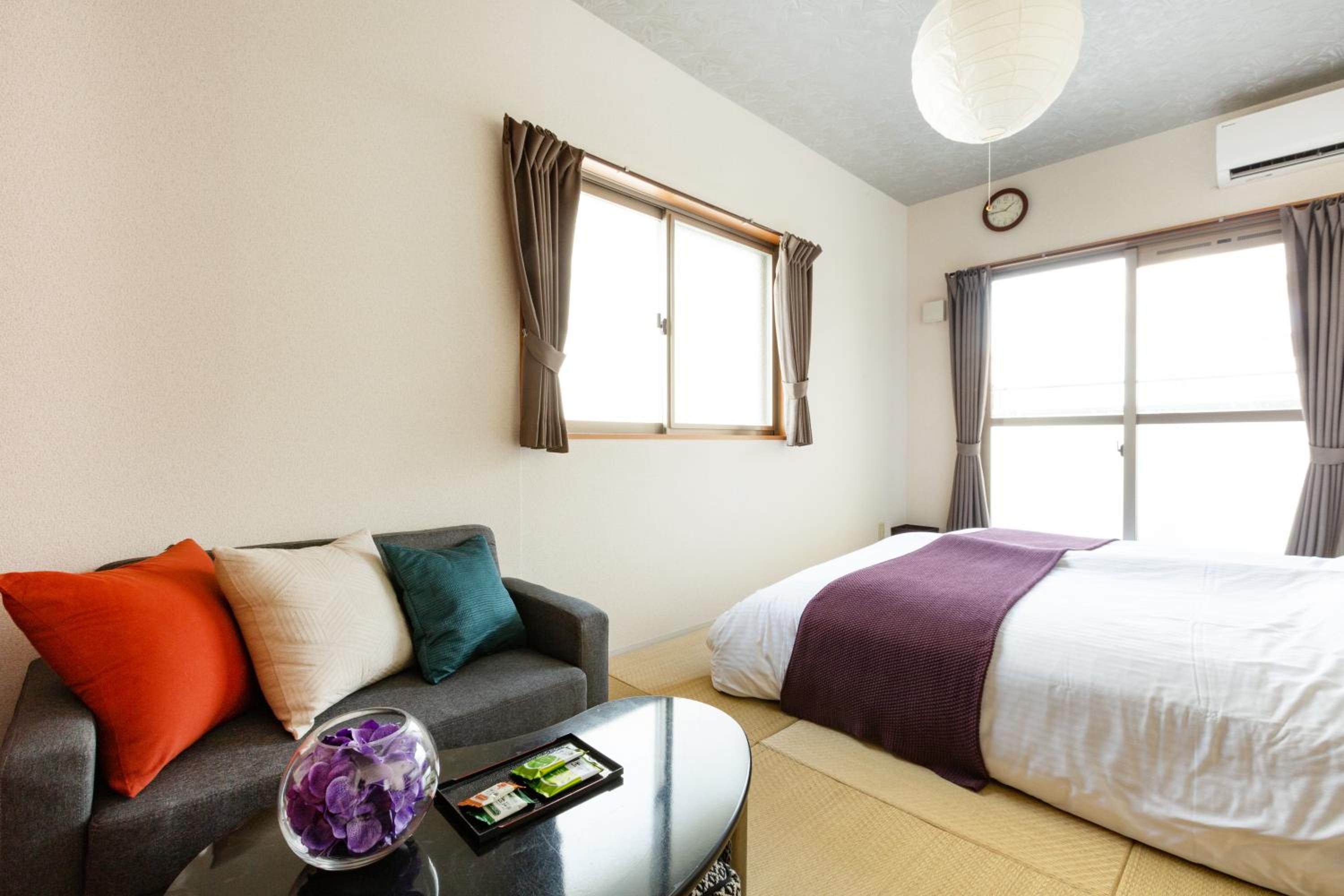 Standard Twin Room - Photo 31
