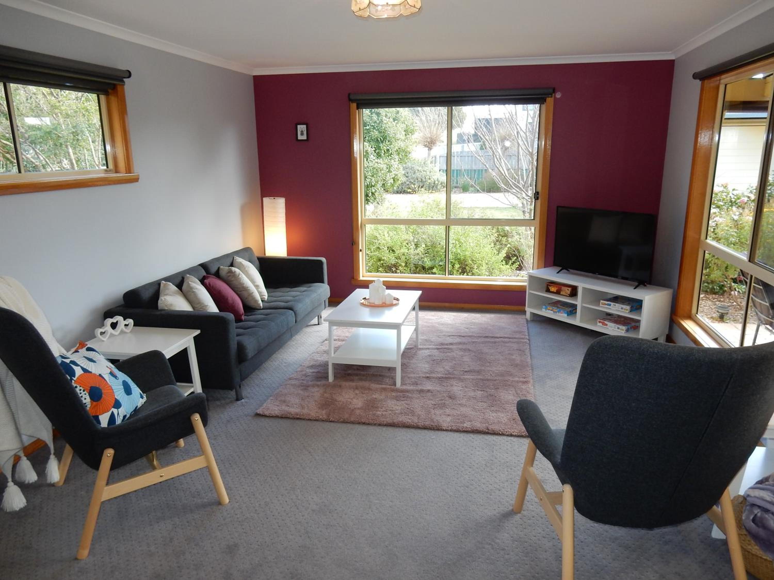 Four-Bedroom House photo 2