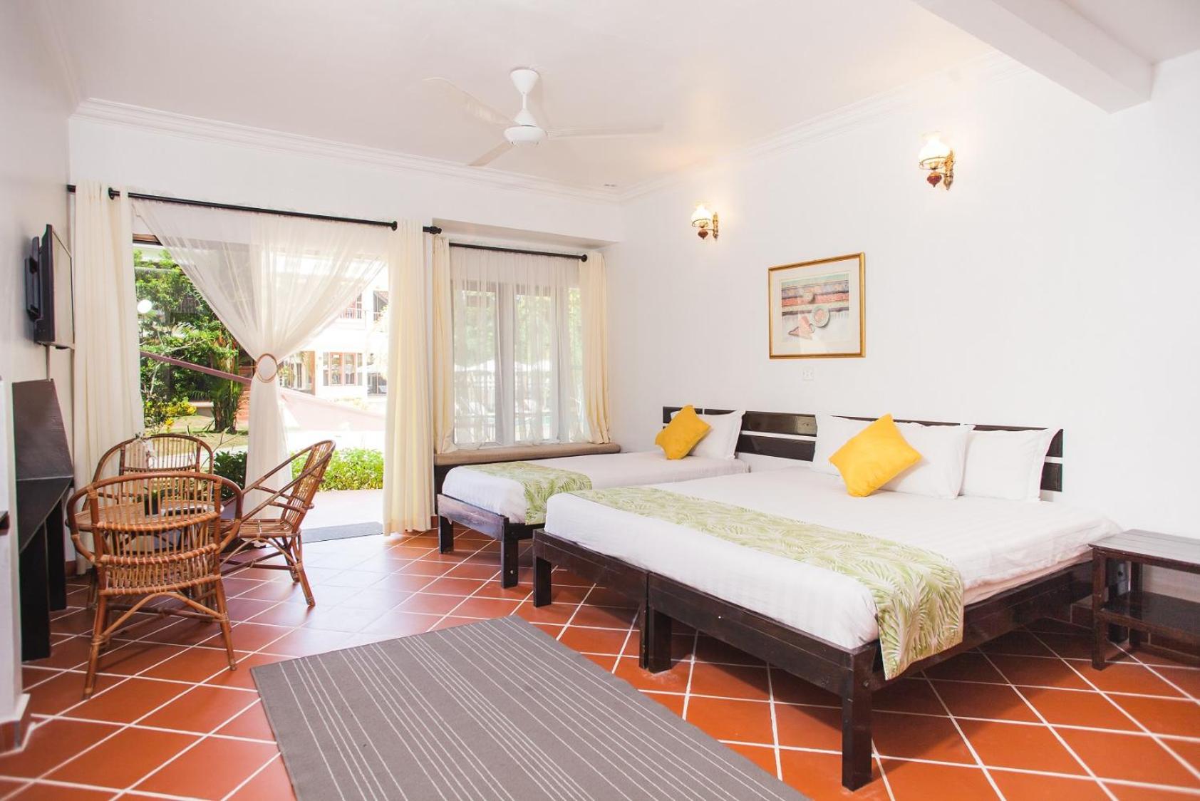 Deluxe Triple Room - Photo 1