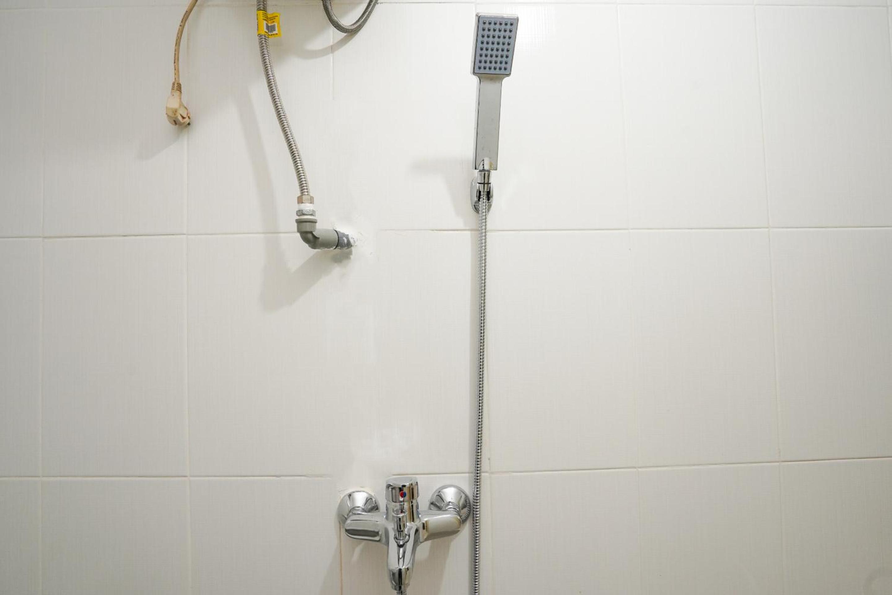 Superior Suite - Photo 11