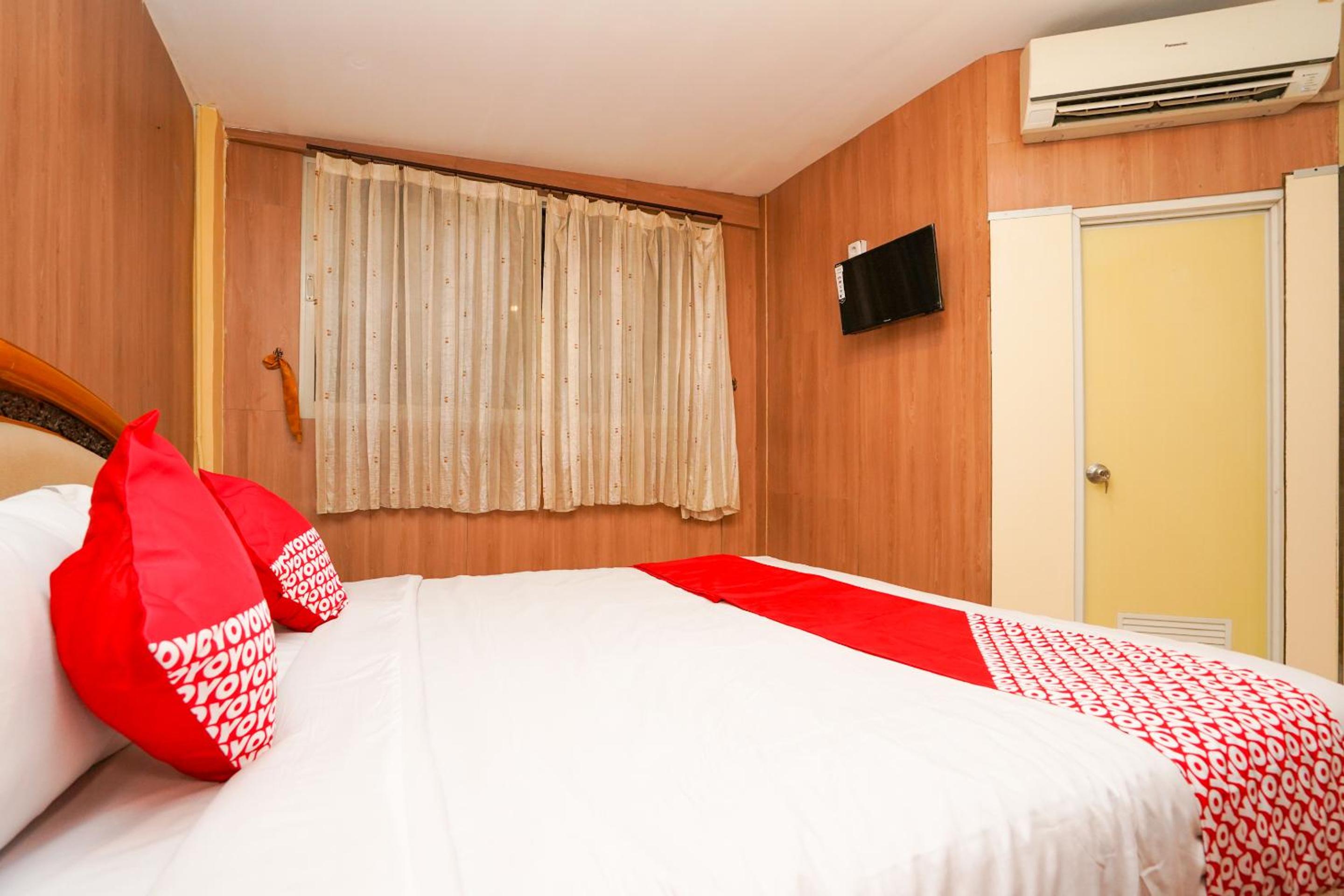 Deluxe Double Room - Photo 4