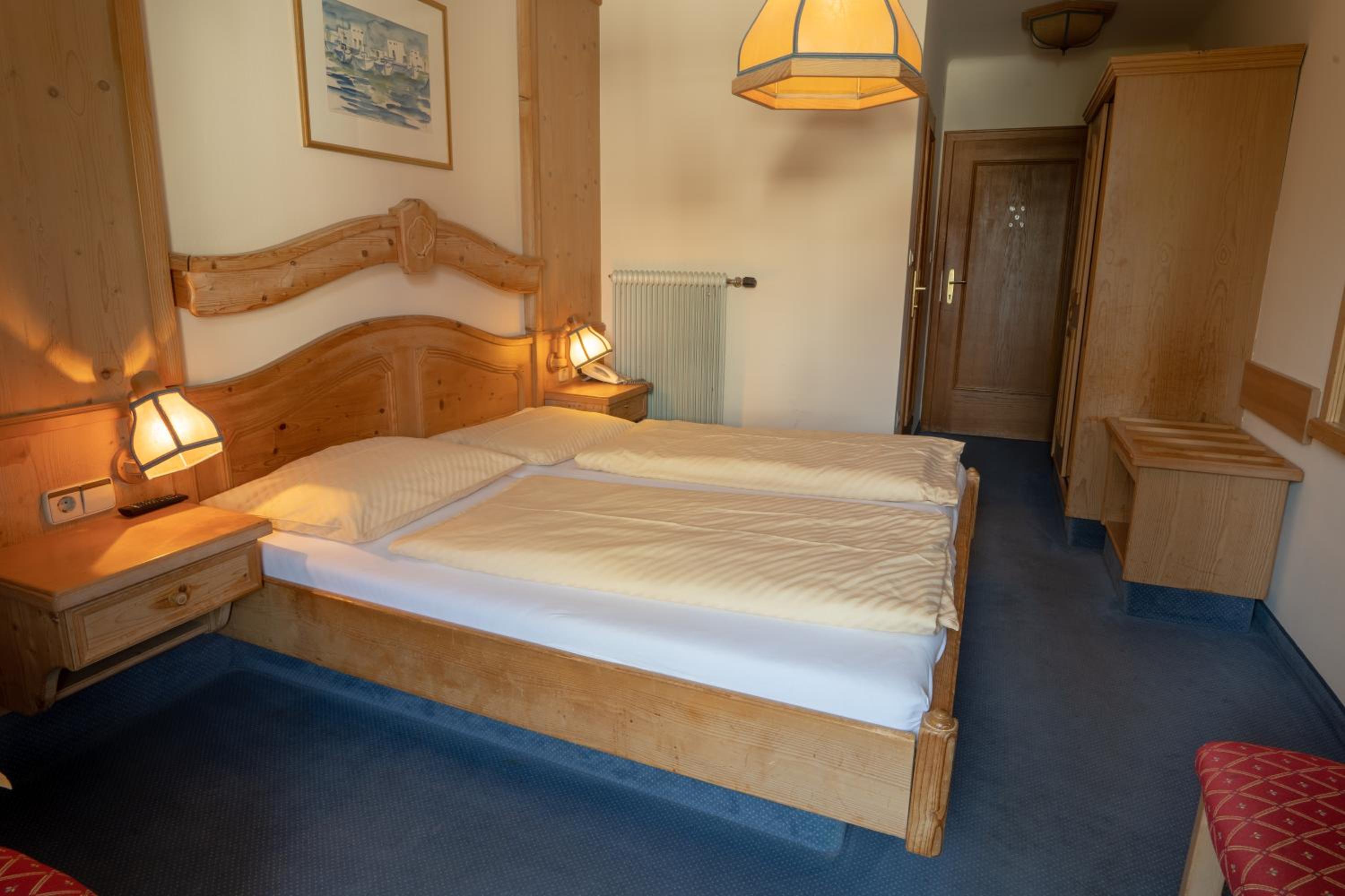 Double Room - Photo 10
