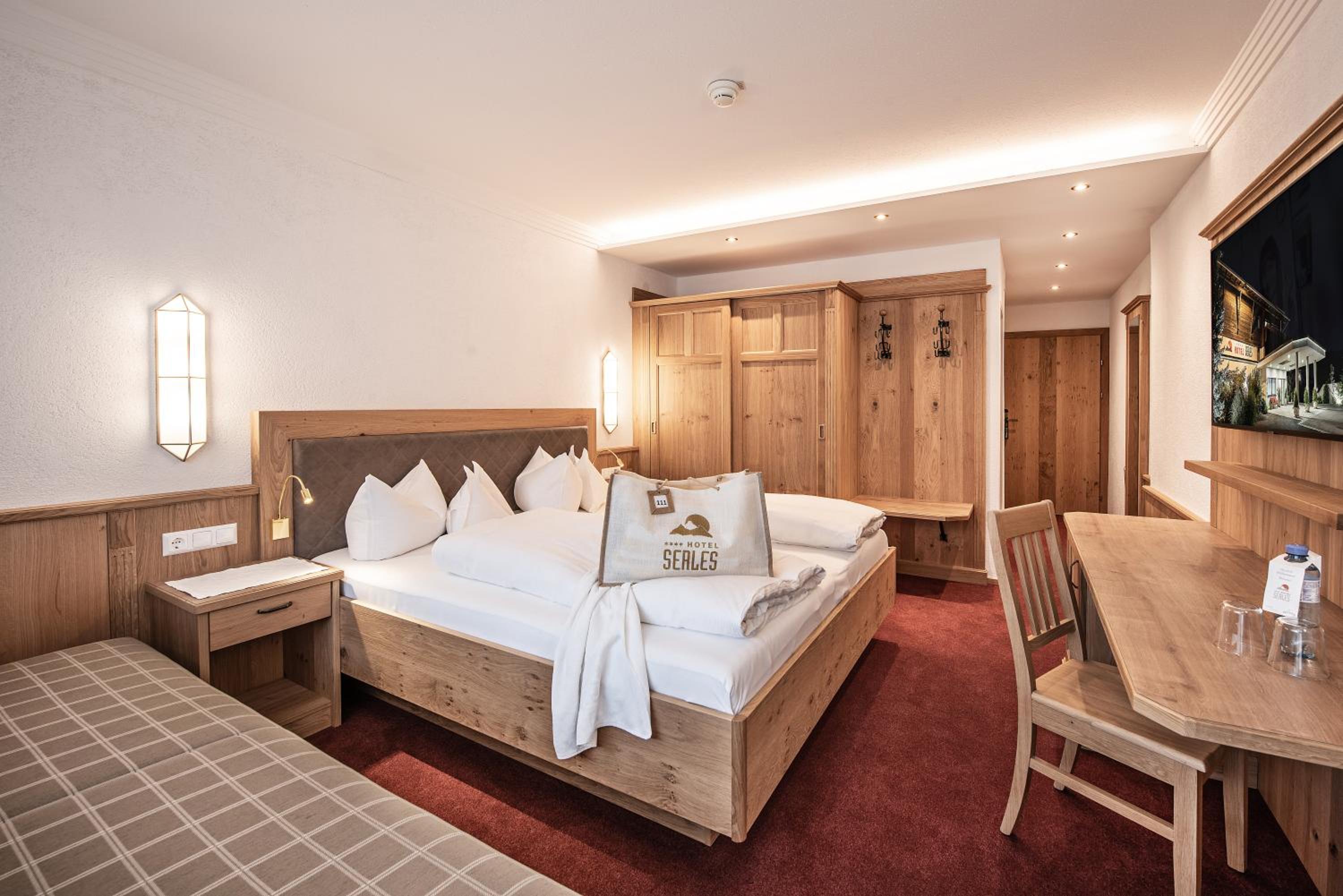 Standard Double Room - Photo 1