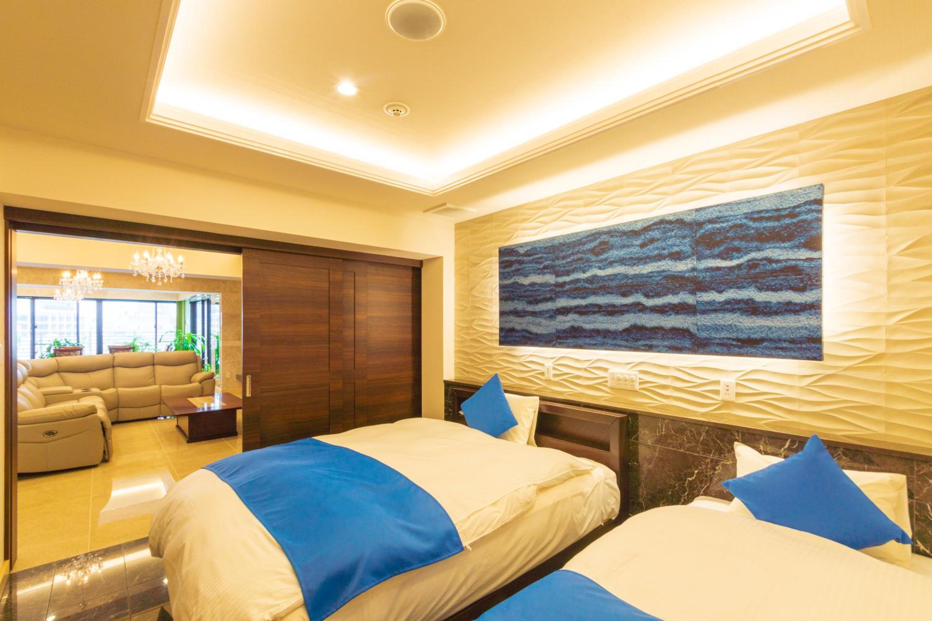 Deluxe Suite photo 1
