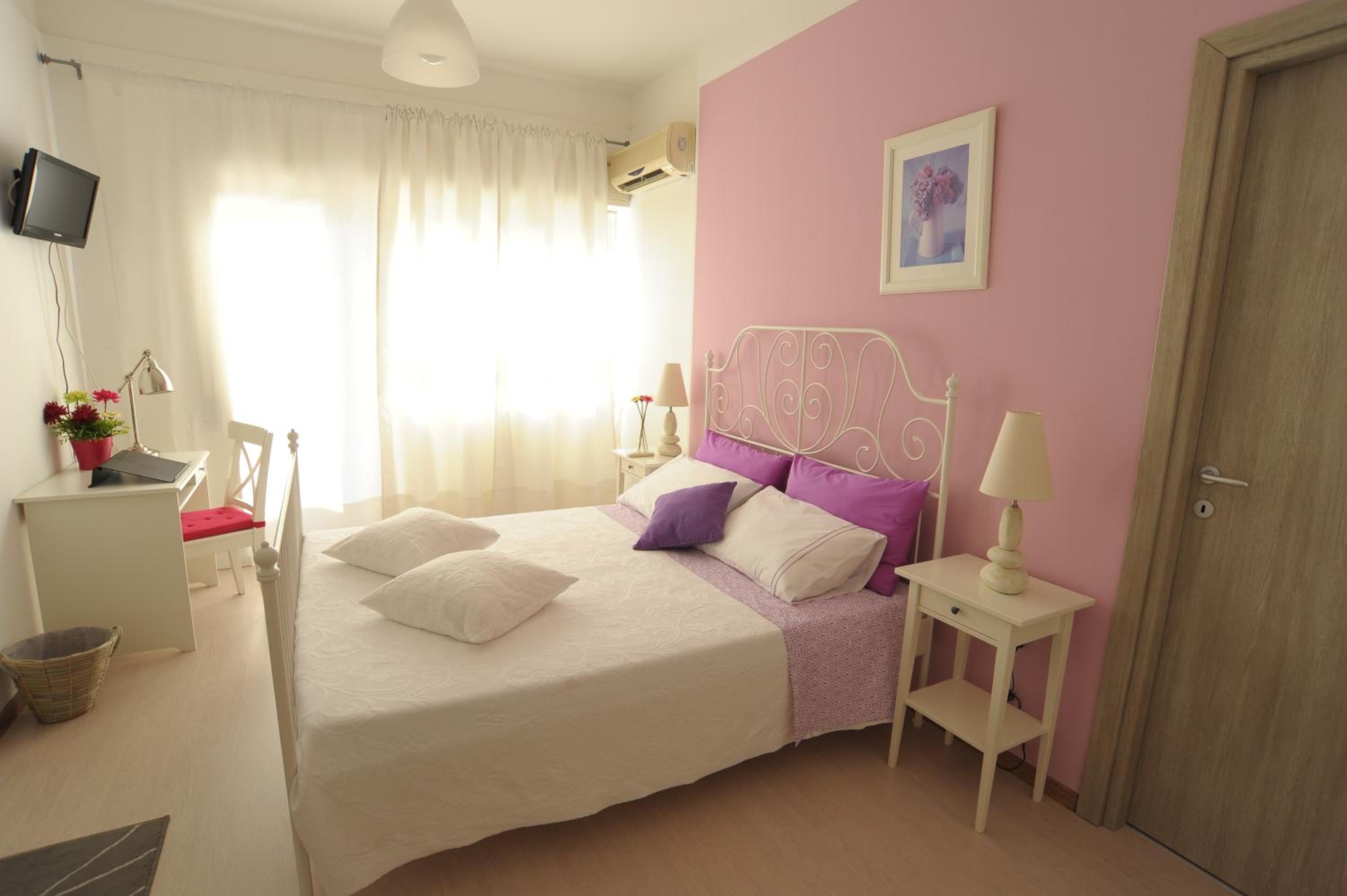 Double Room with Balcony and Sea View photo 3