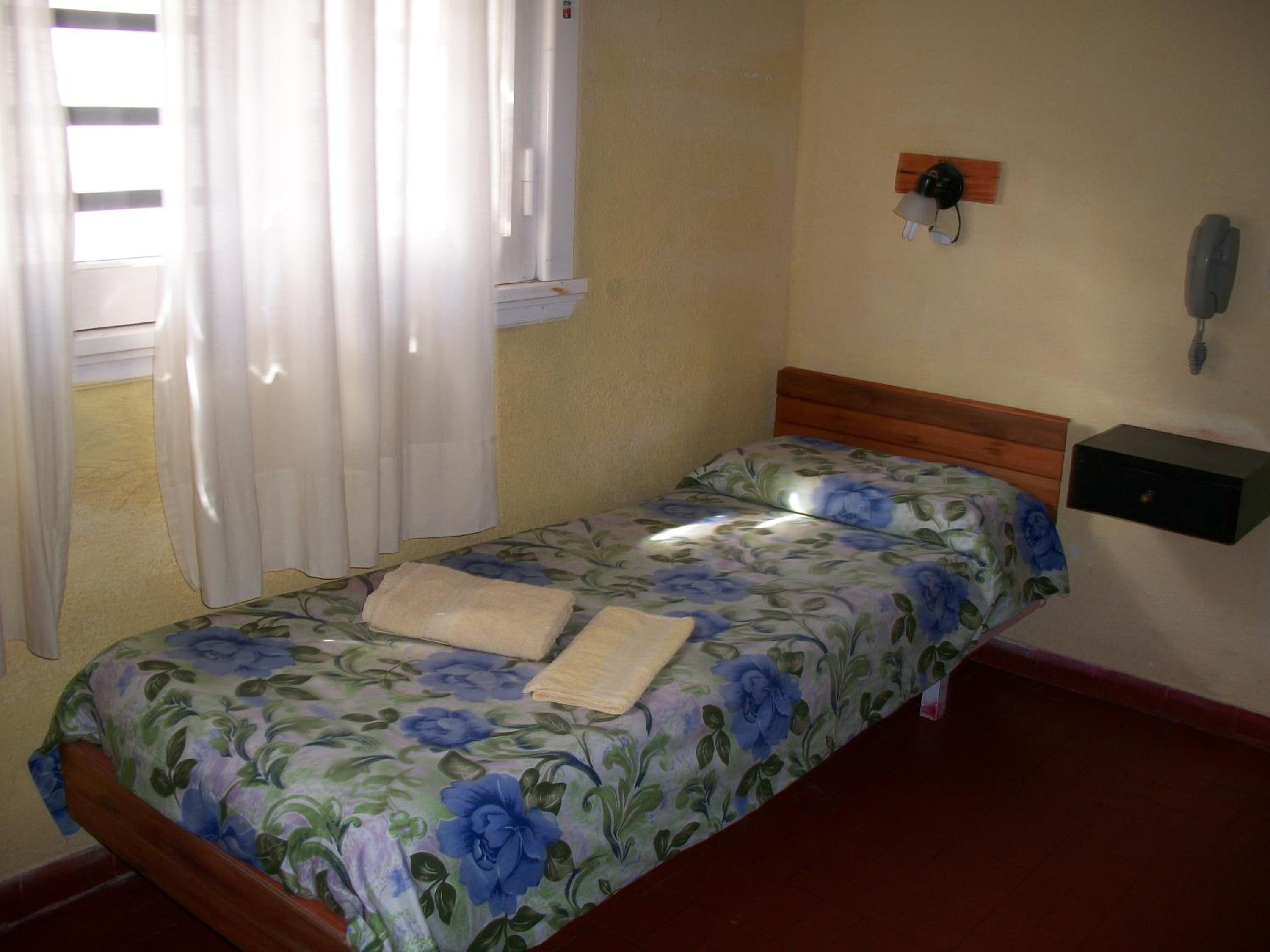Twin Room photo 2