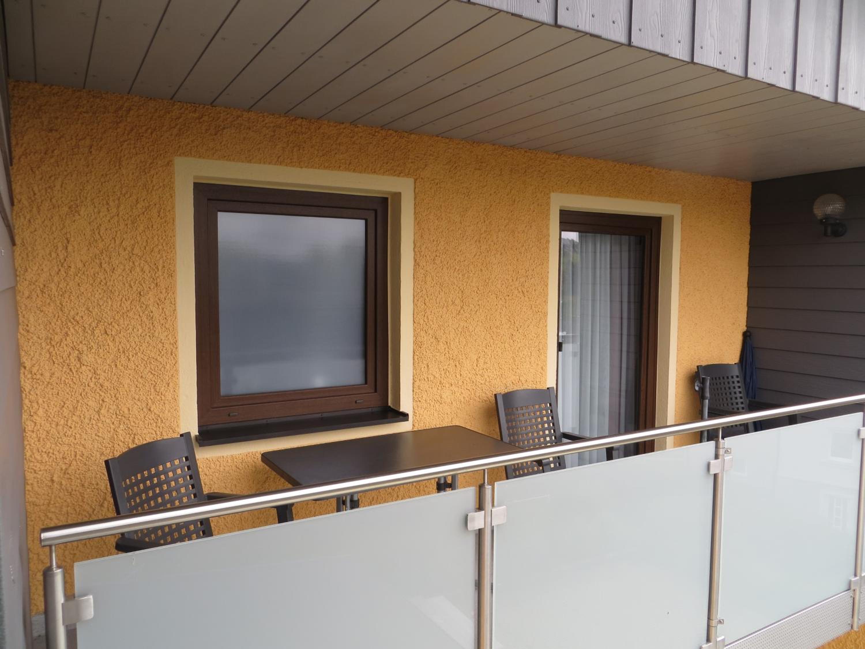 Apartment with Balcony photo 2