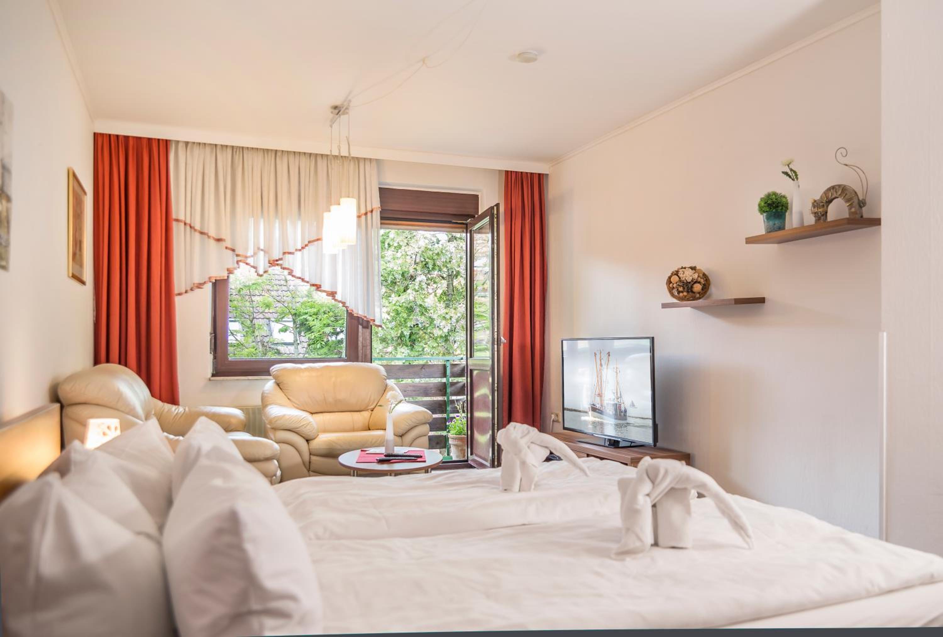 Double or Twin Room photo 1