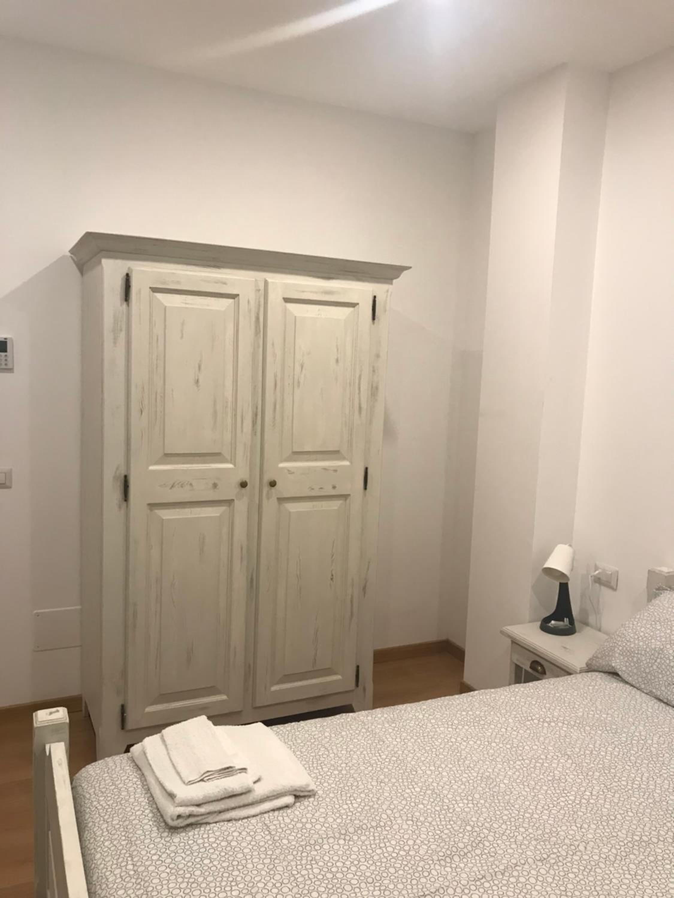 Deluxe Room - Photo 6