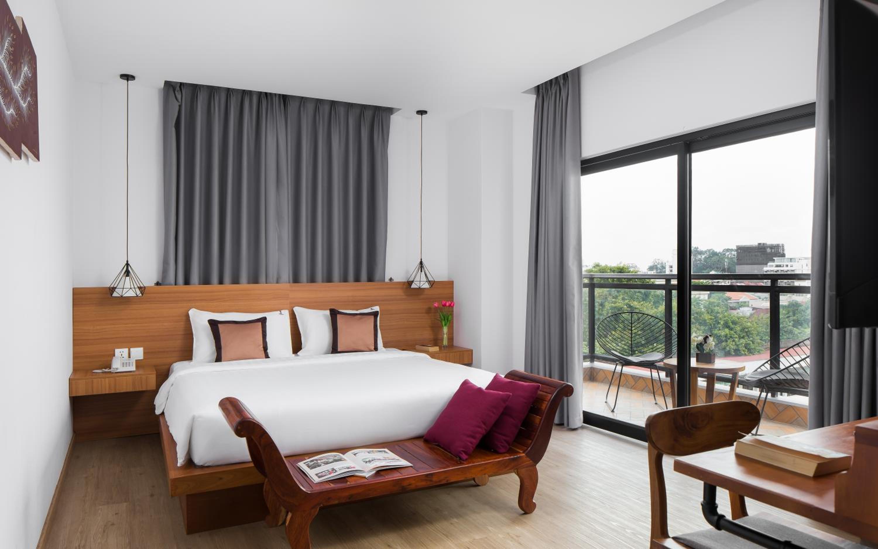 Deluxe Junior Suite photo 2