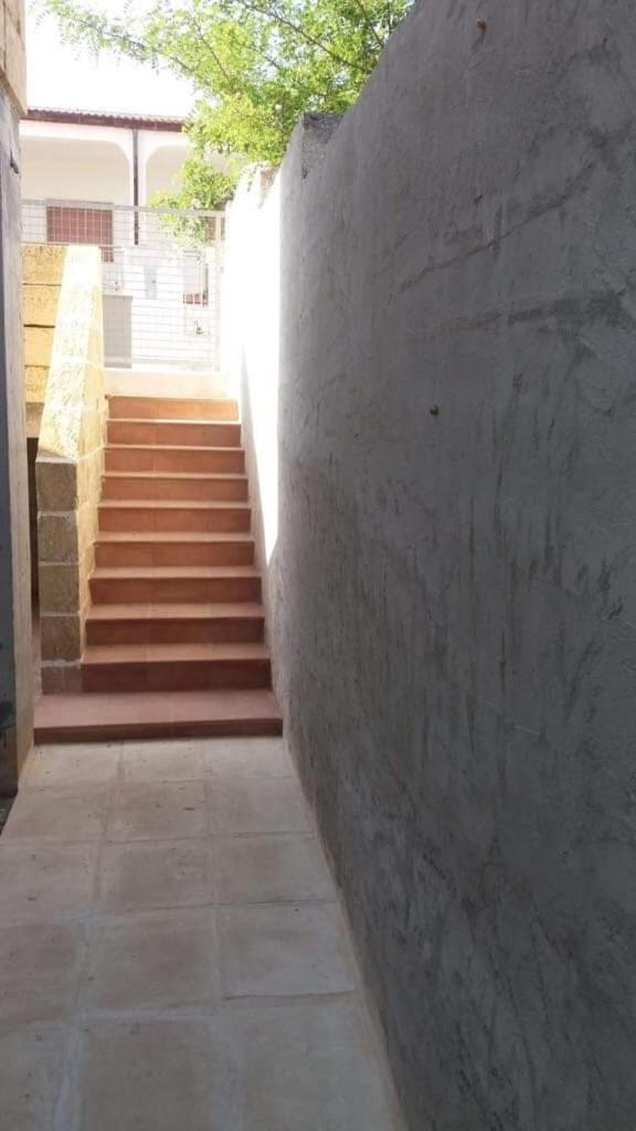 Two-Bedroom House - Photo 7
