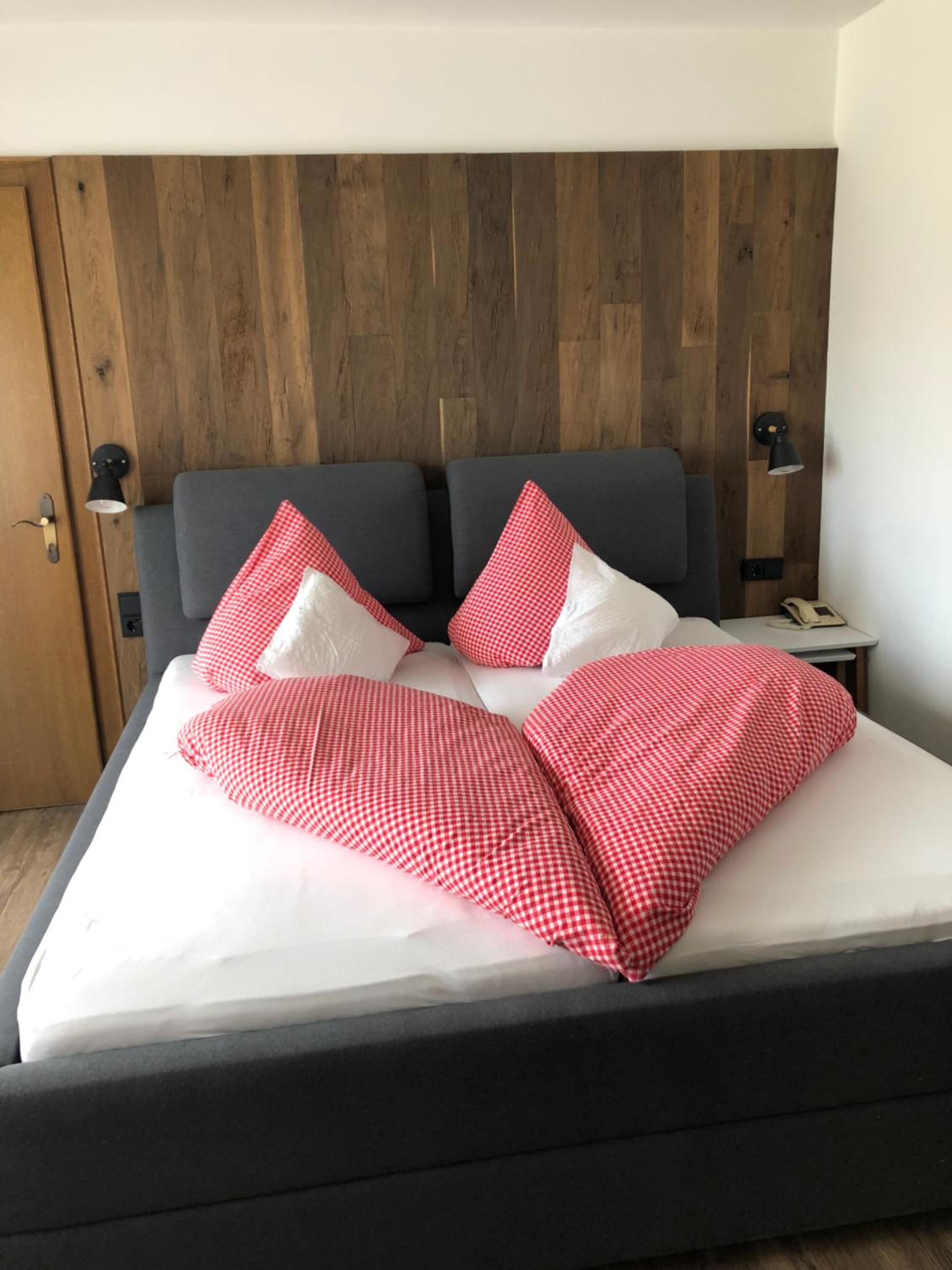 Double Room - Photo 15