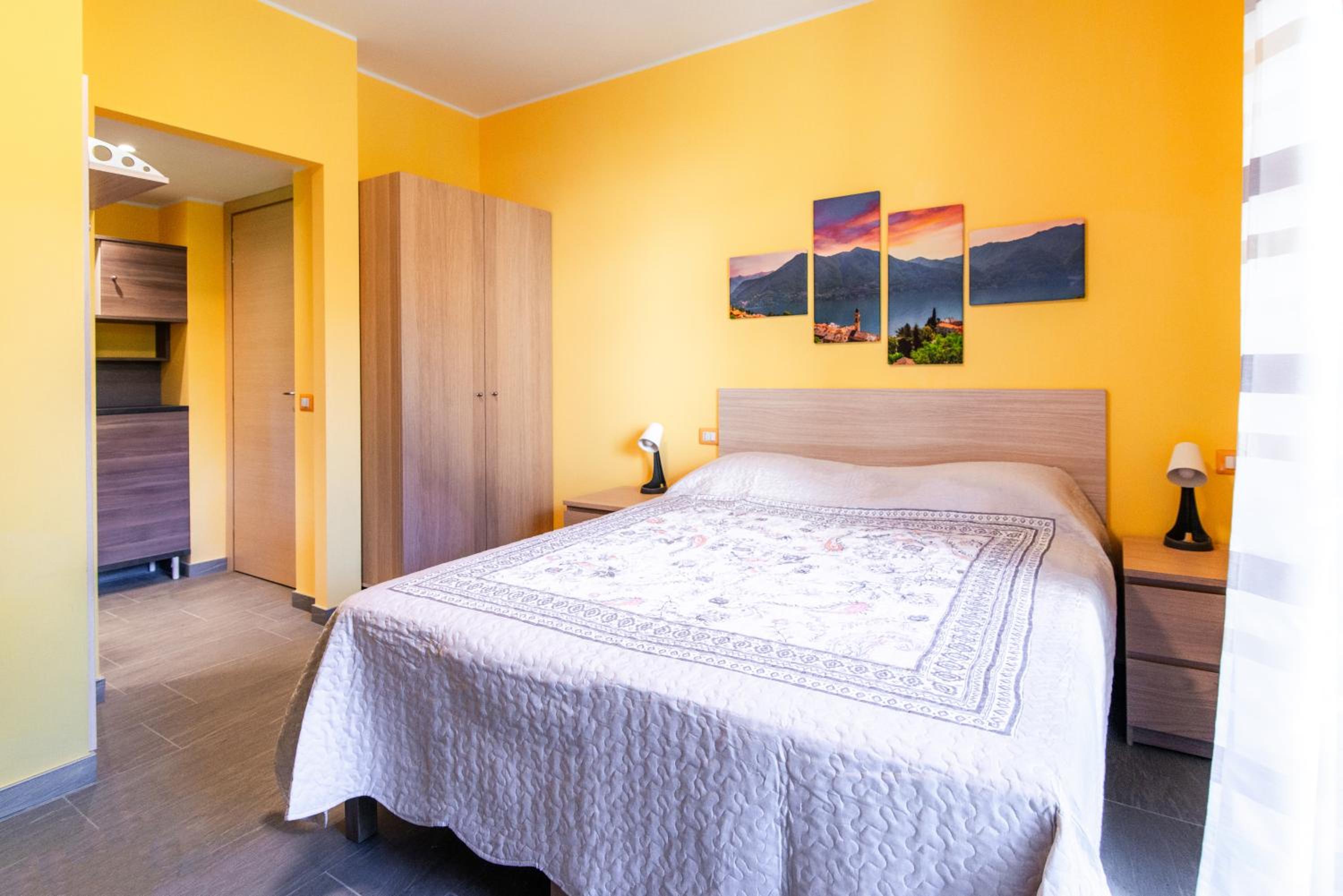 Double Room with Garden View - Photo 8