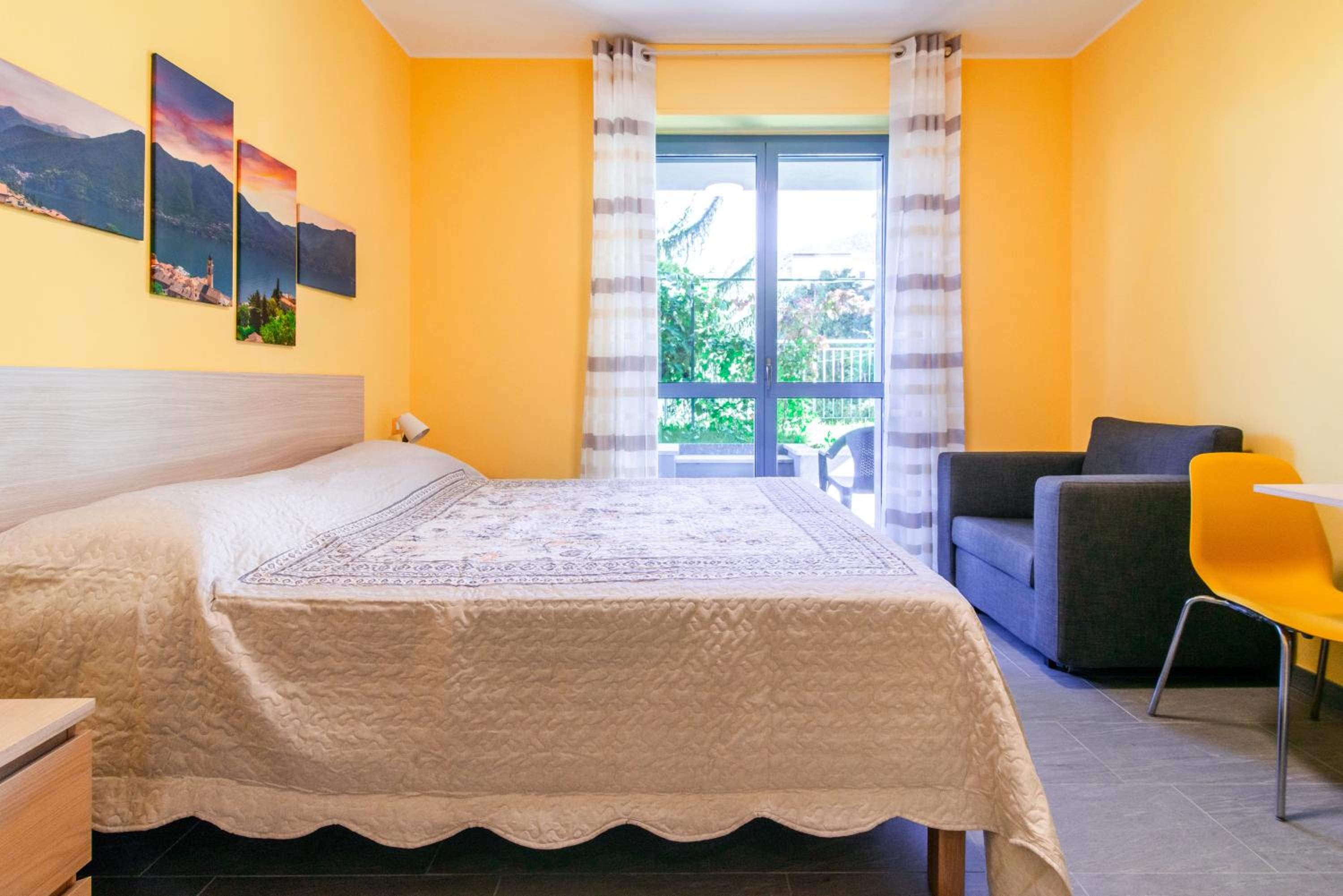Double Room with Garden View - Photo 4
