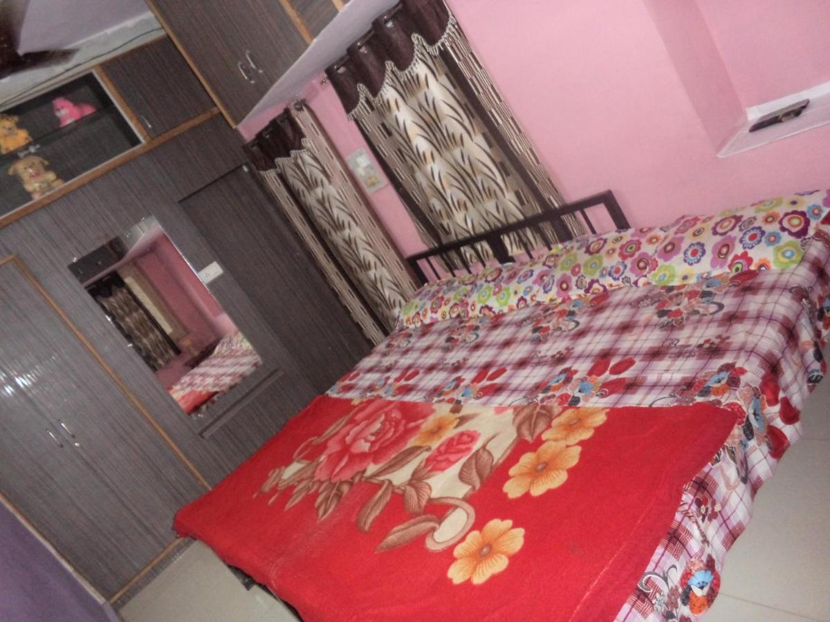 Budget Twin Room photo 2