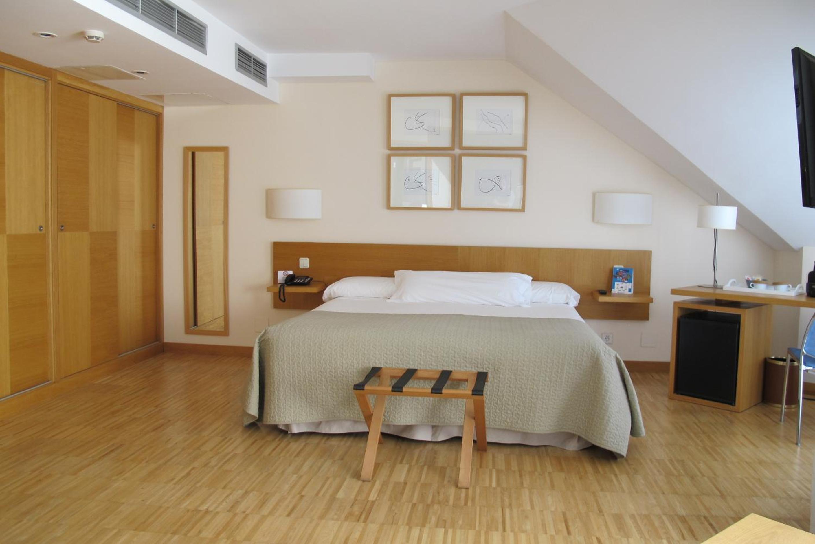 Junior Suite with Terrace - Photo 1