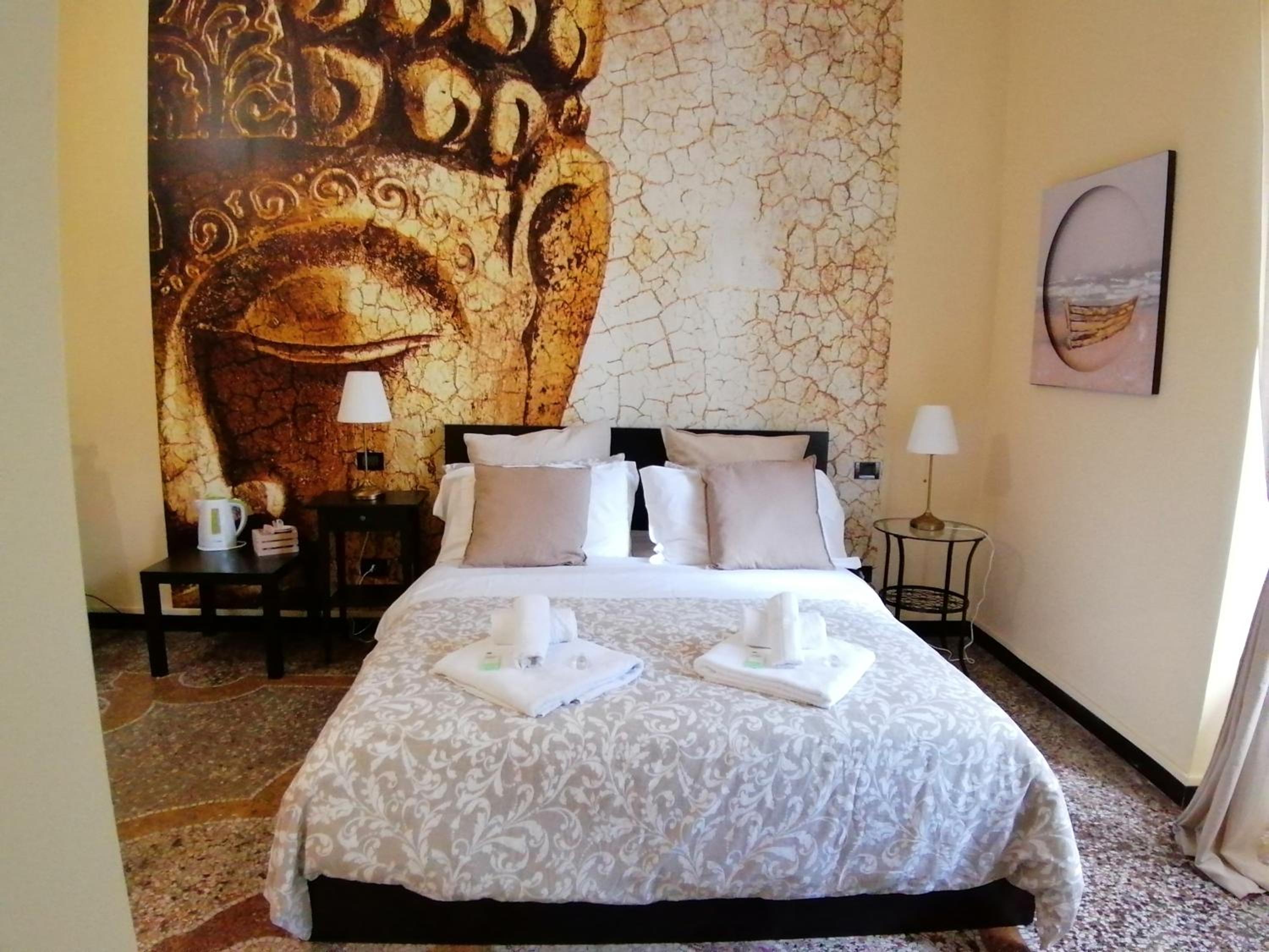 Double or Twin Room - Photo 8