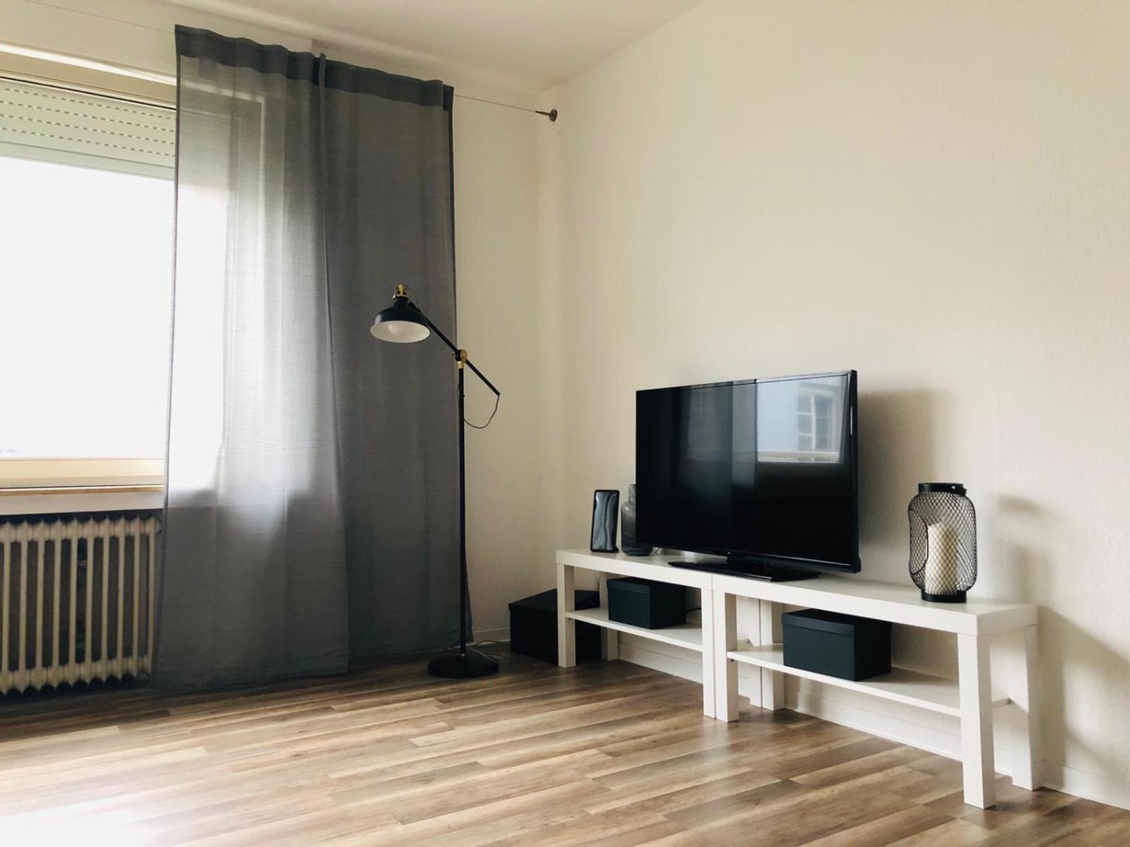 Studio Apartment photo 1