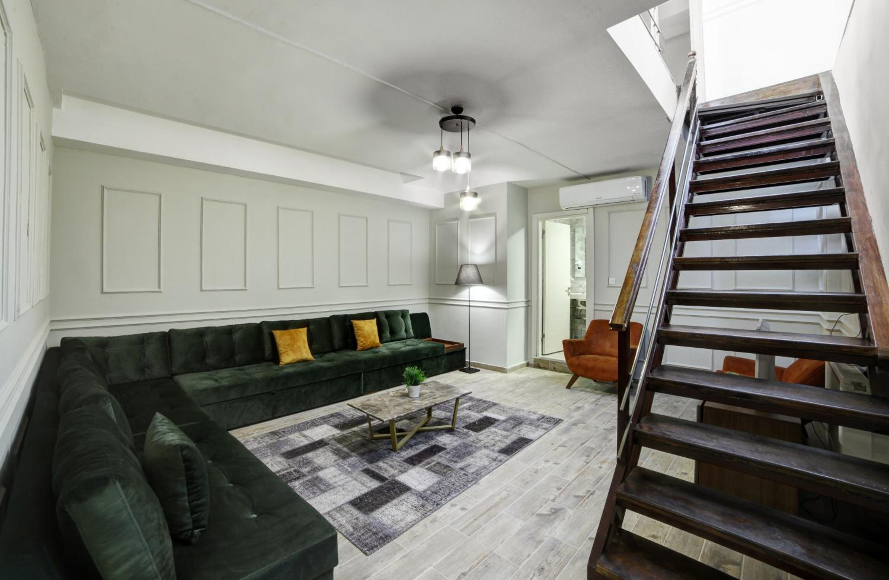 Duplex Apartment with garden photo 1