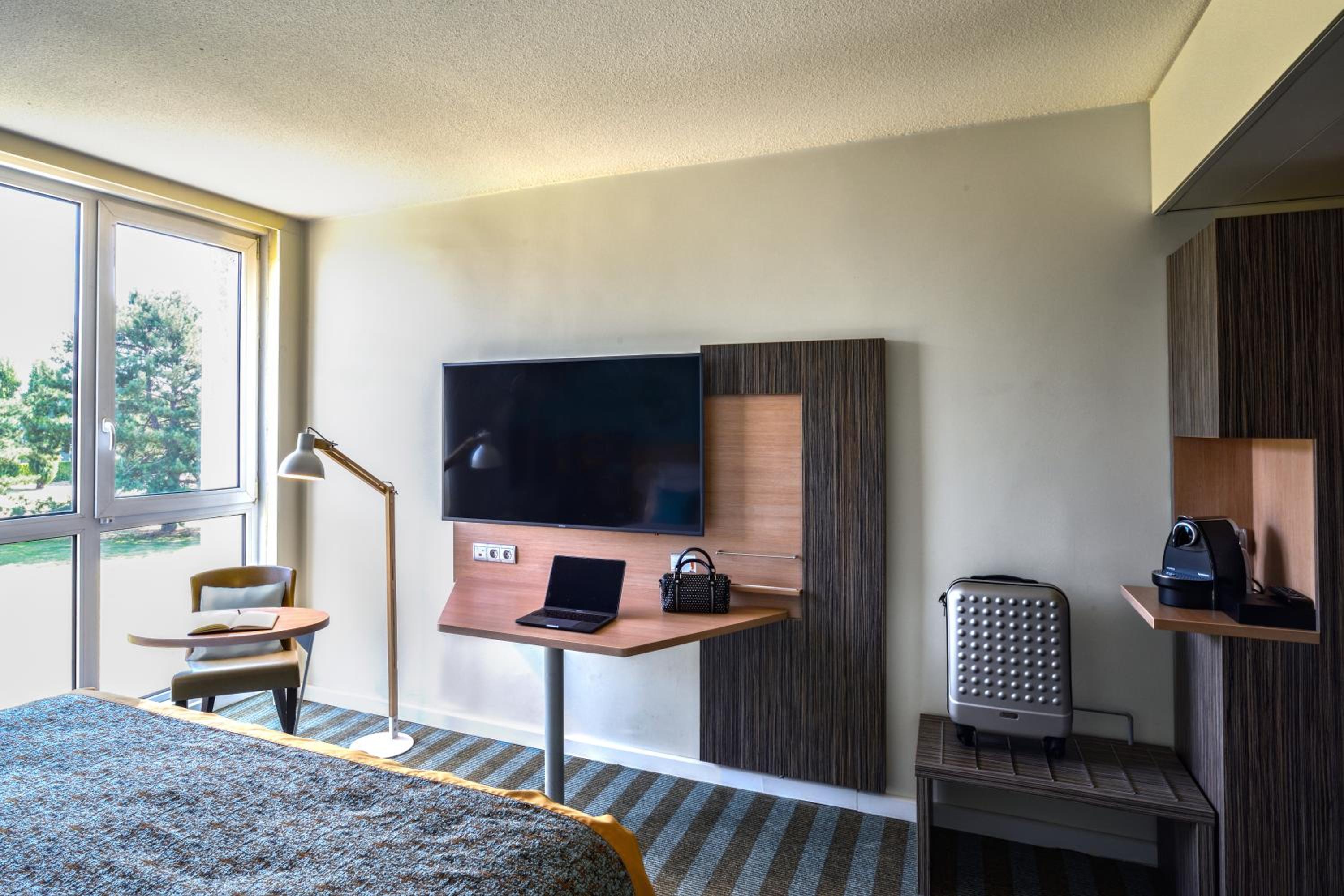 Standard Double Room - Photo 2