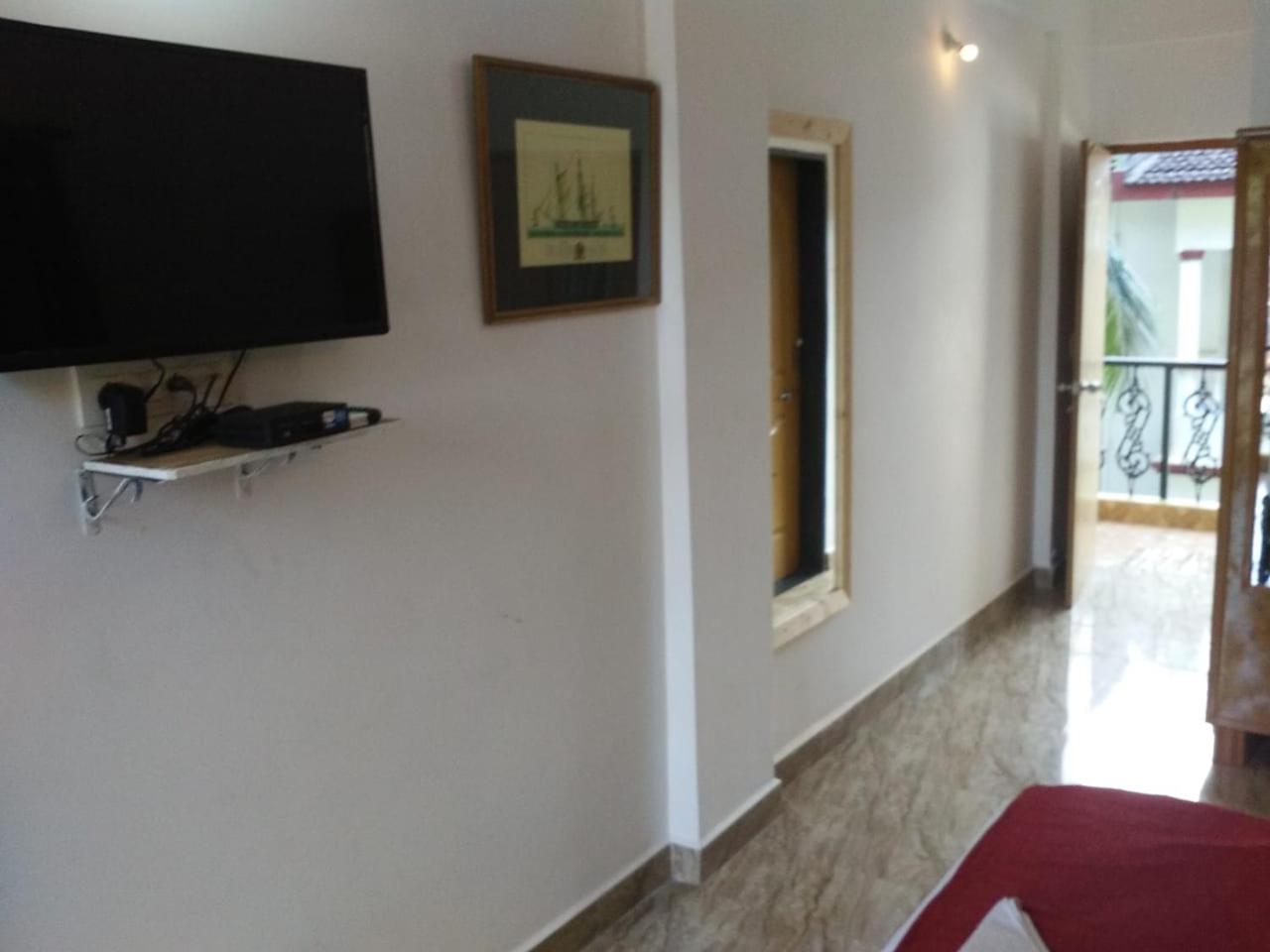 Deluxe Double Room With Balcony photo 3